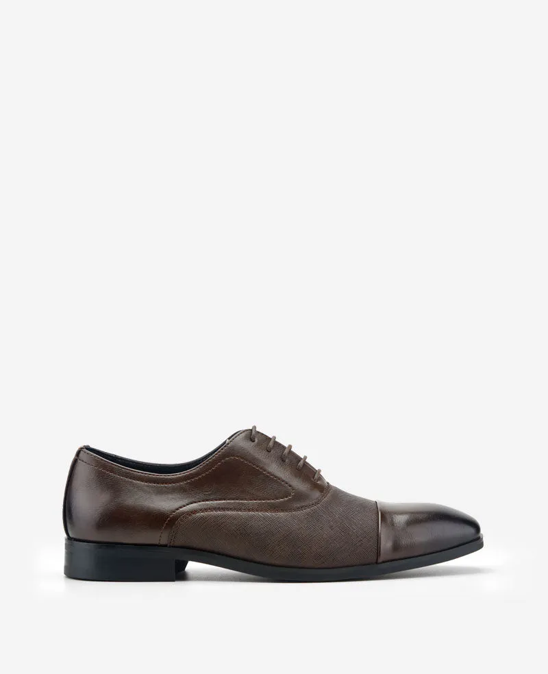 Kenneth Cole Reaction Hector Cap Toe Oxford scarpe marrone scuro 7M con plantare removibile