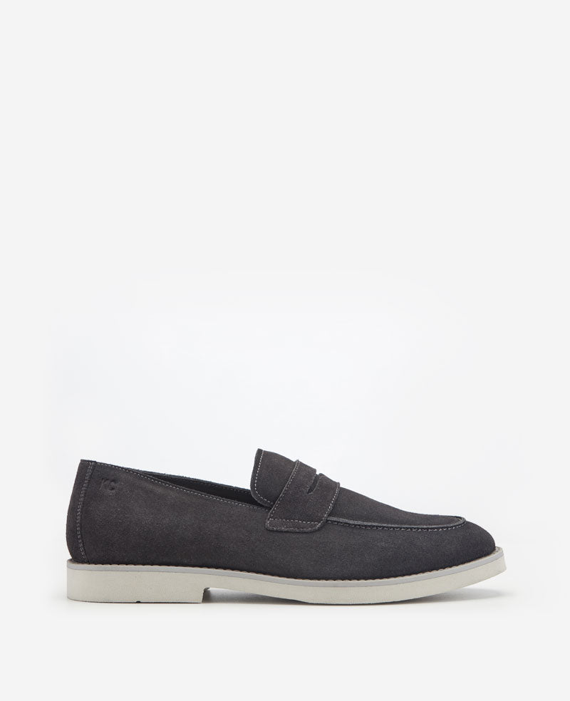 Kenneth Cole Reaction Savon Casual Penny Loafer mocassino in camoscio grigio