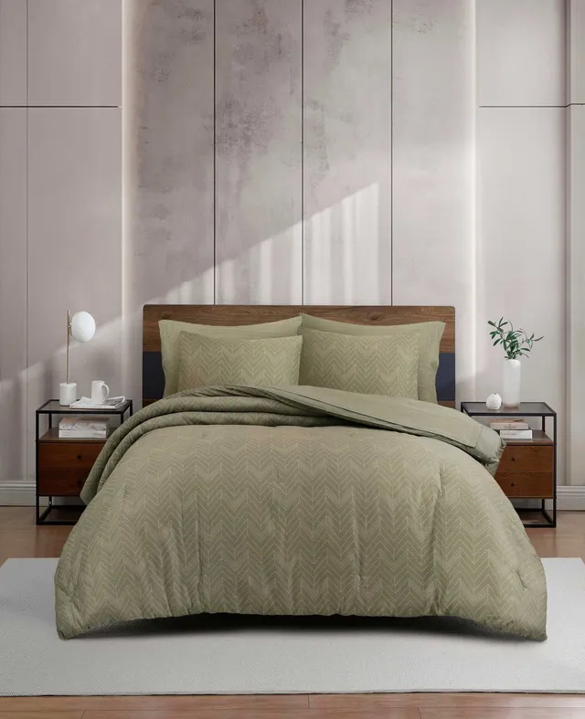 Kenneth Cole Reaction Home & Bedding Delancey Comforter Set set trapunta verde queen leggero