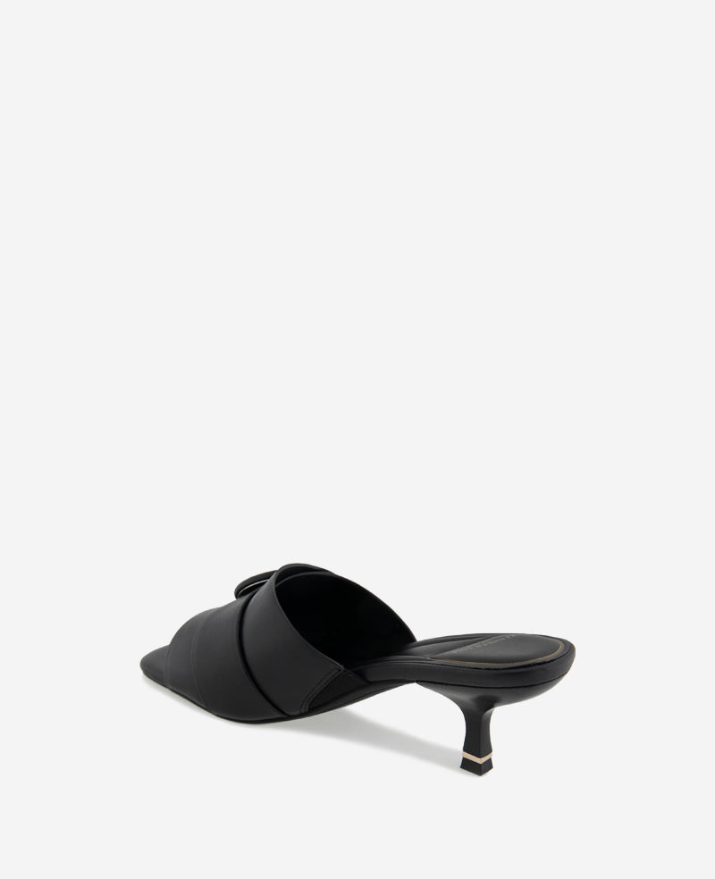 Kenneth Cole Reaction Shoes Valentina Leather Kitten Heel Slide Sandal sandali pelle nera