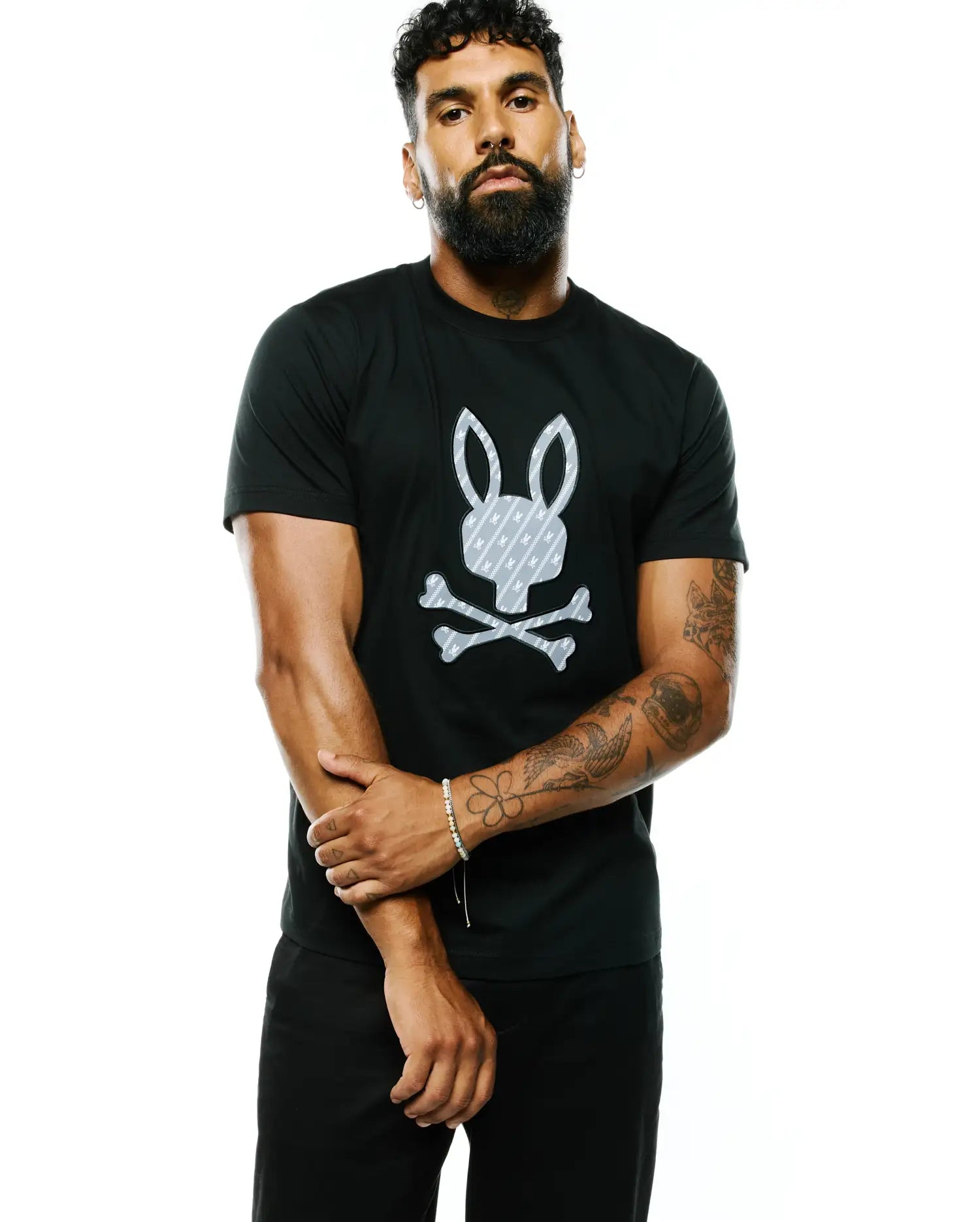 Psycho Bunny Men's Tees Jaden Appliqué Graphic Tee t-shirt nera cotone