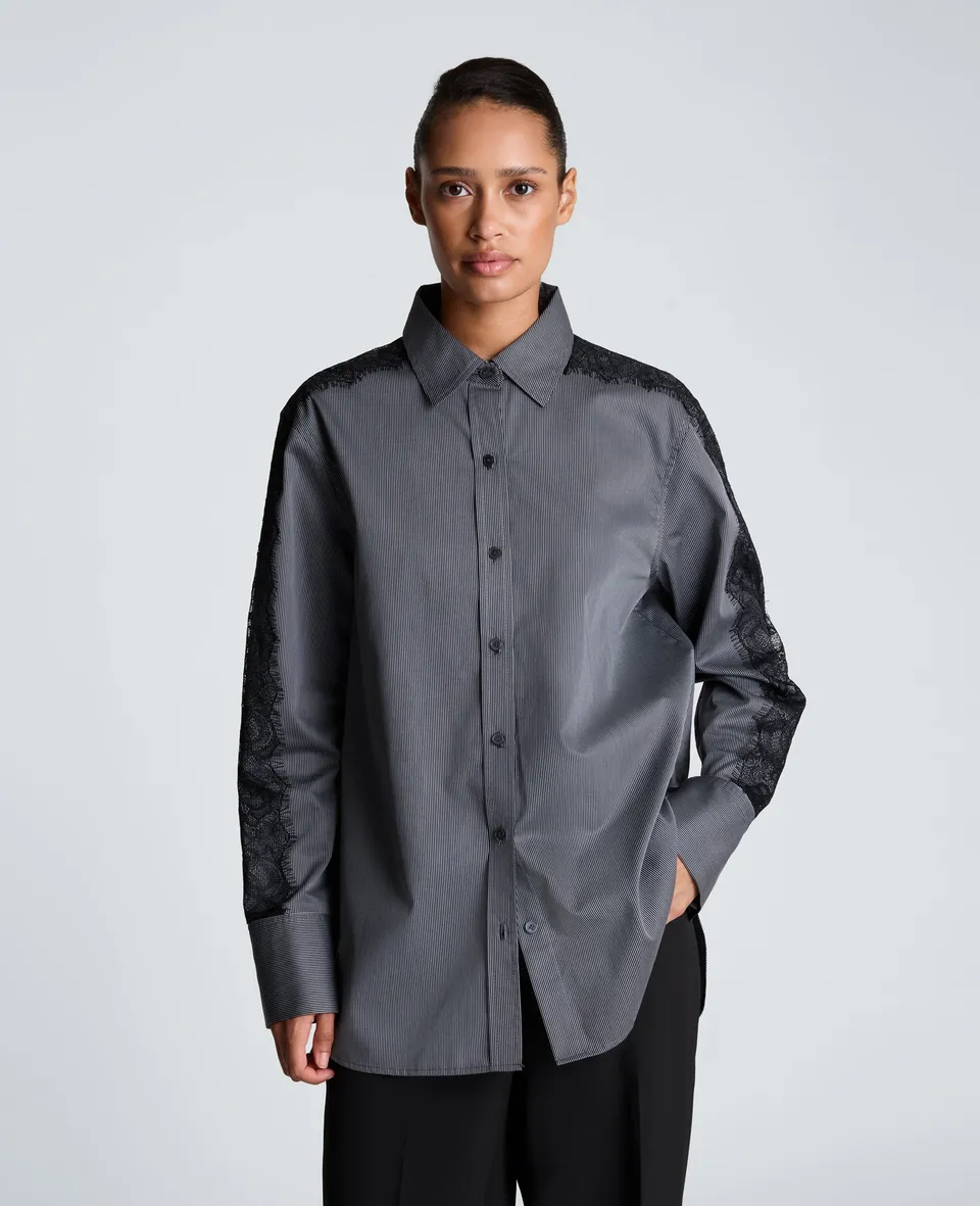 Kenneth Cole Reaction Clothing Button Front Boyfriend Shirt with Lace Trim camicia nera