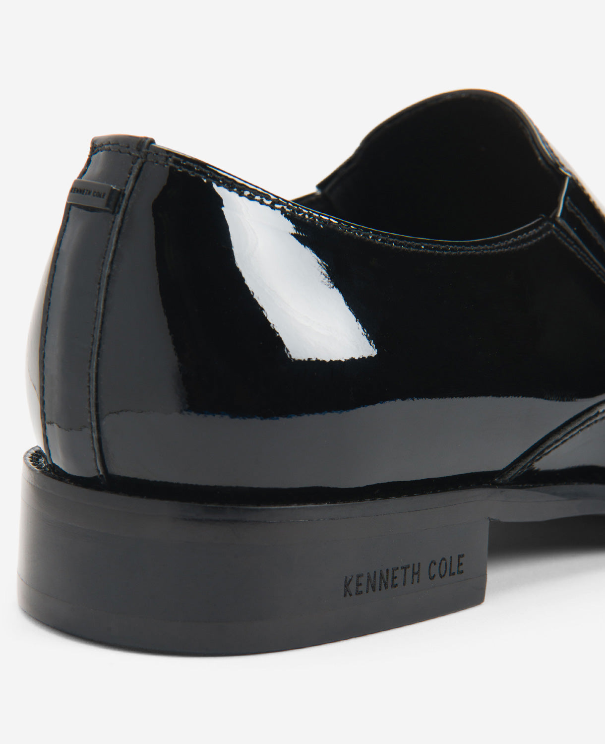 Kenneth Cole Reaction Shoes Tully Patent Slip-On Oxford scarpe nere