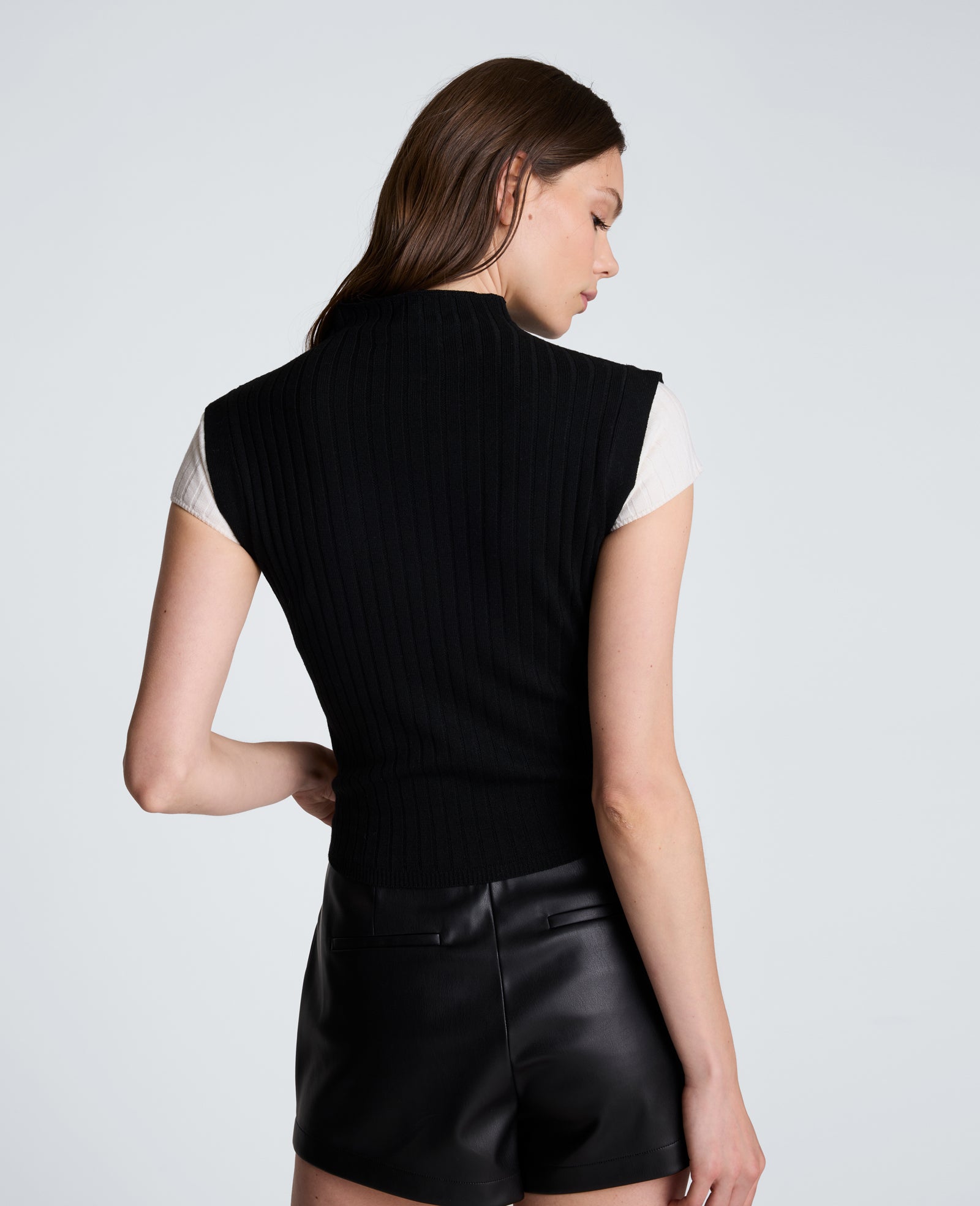 Kenneth Cole Reaction Mock Wide Rib Sweater maglia a costine nera e avorio