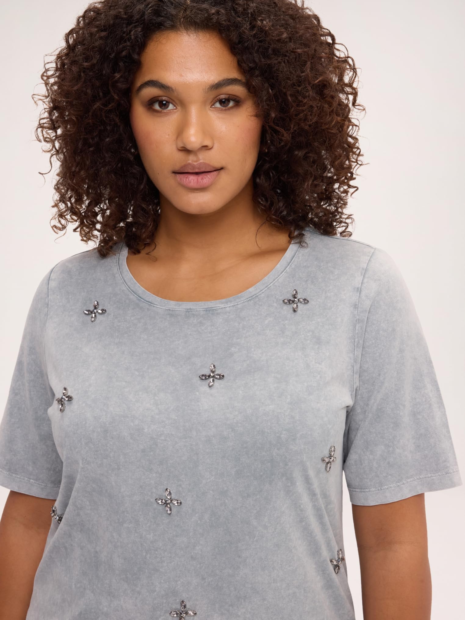 Fiorella Rubino Top e t-shirt T-Shirt in Cotone con Applicazioni T-shirt XL Plus