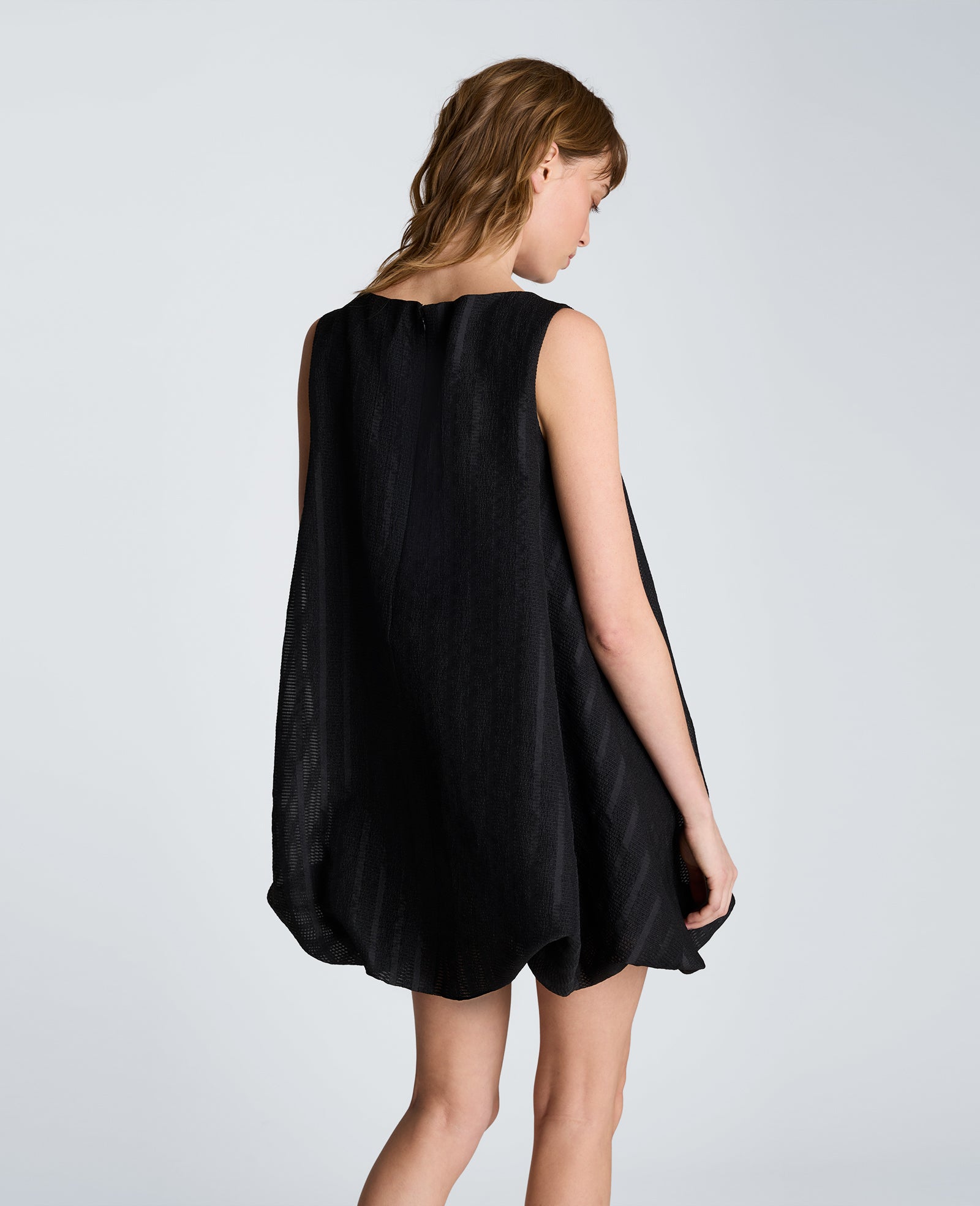 Kenneth Cole Reaction Clothing Bubble Mini Dress vestito corto nero orlo a palloncino
