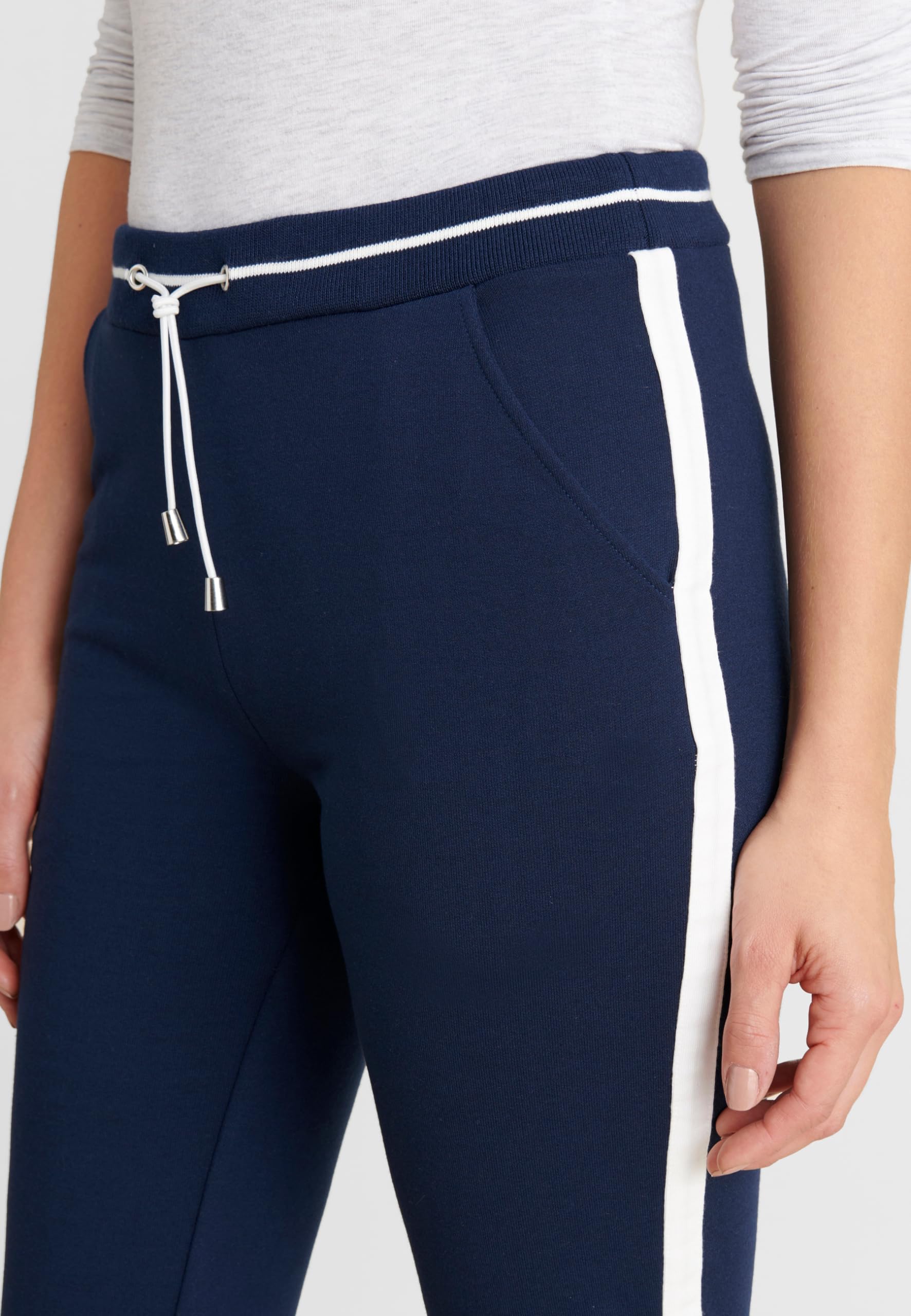 Damart Prêt-à-porter Pantaloni Relax Indoor Fibbia donna aderenti blu marino 40