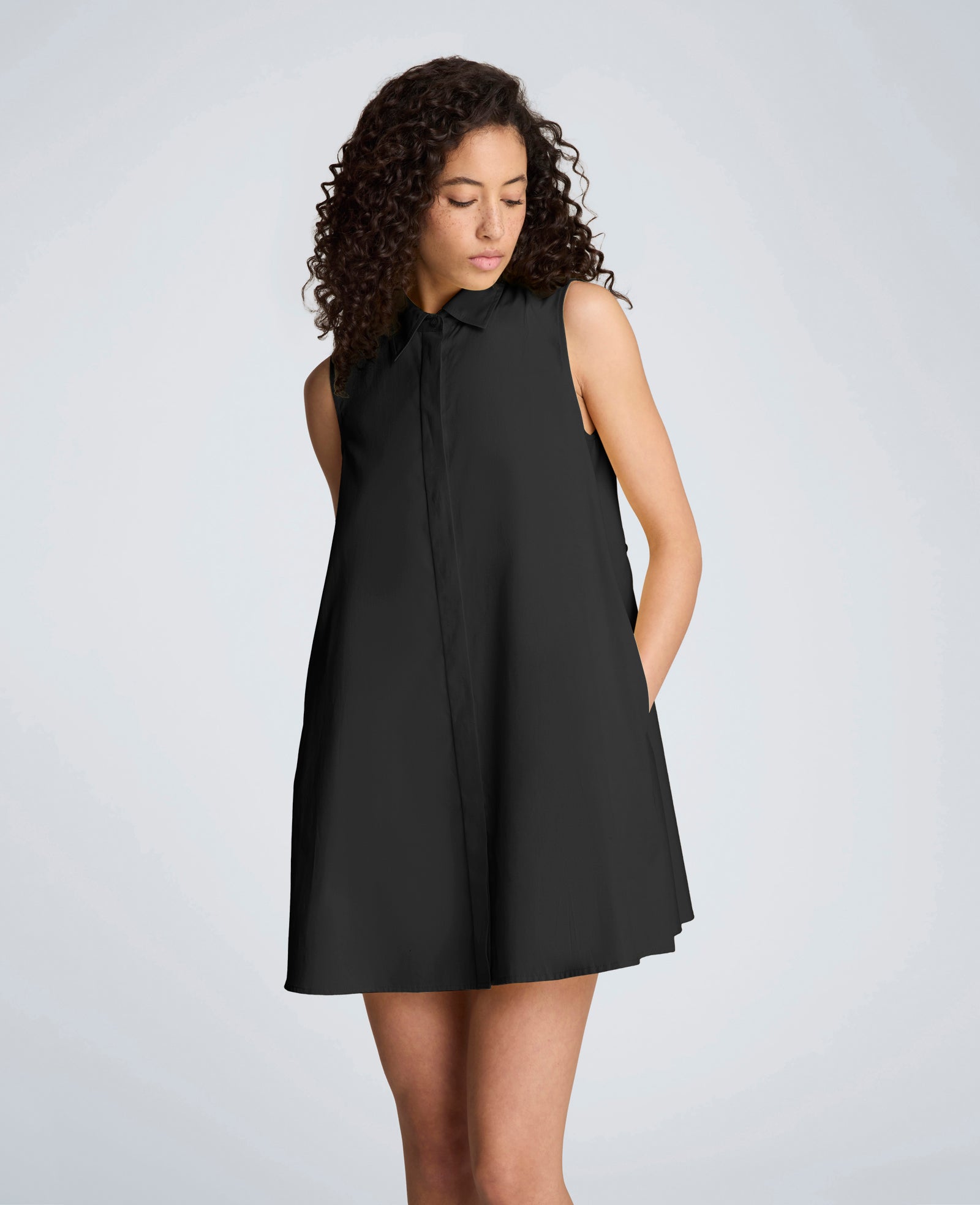 Kenneth Cole Reaction Clothing Cotton Poplin abito mini chemisier nero