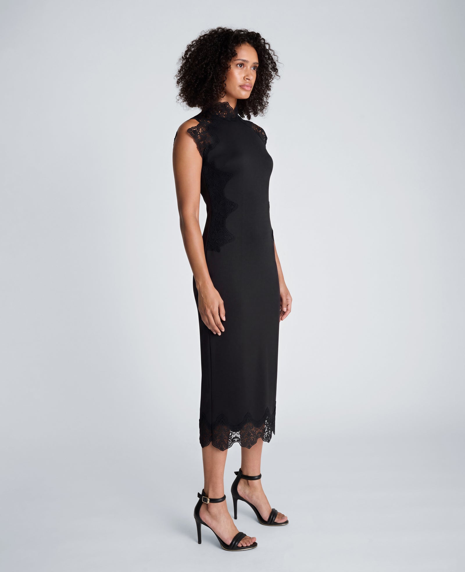 Kenneth Cole Reaction Mock Neck Lace Layered Midi Dress abito nero