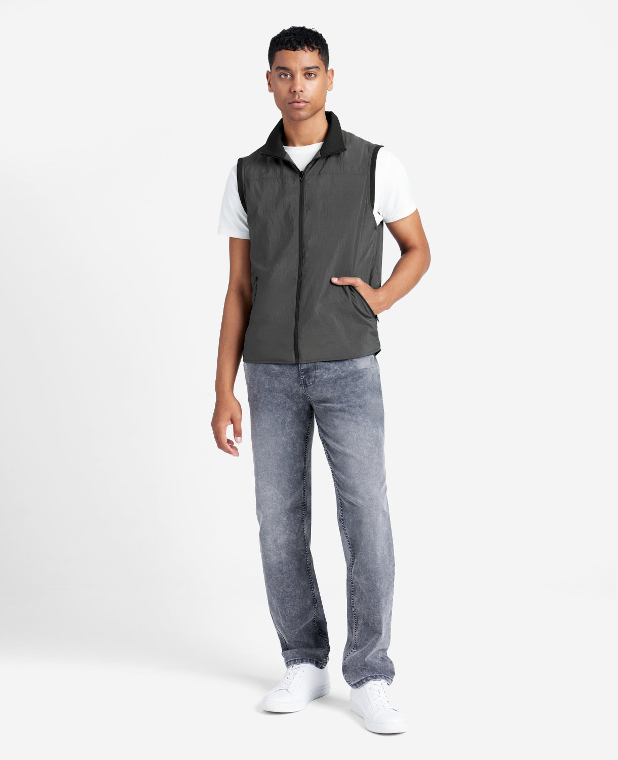 Kenneth Cole Reaction Clothing Lightweight Water-Resistant Vest gilet antracite idrorepellente