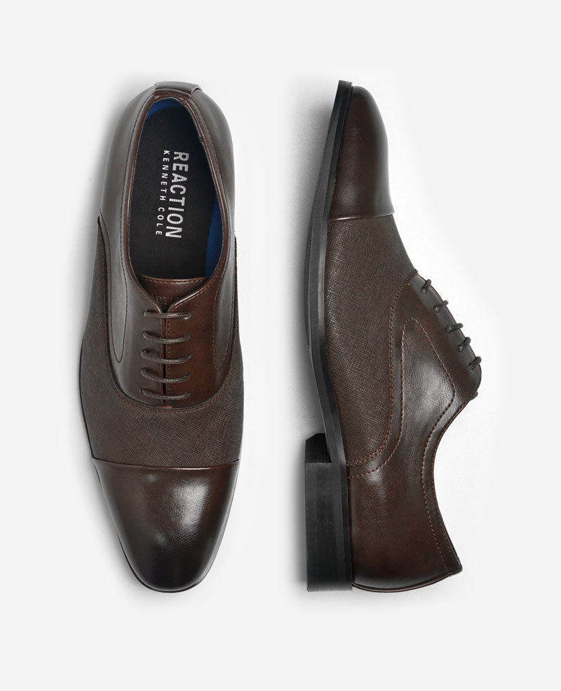 Kenneth Cole Reaction Hector Cap Toe Oxford scarpe marrone scuro 7M con plantare removibile