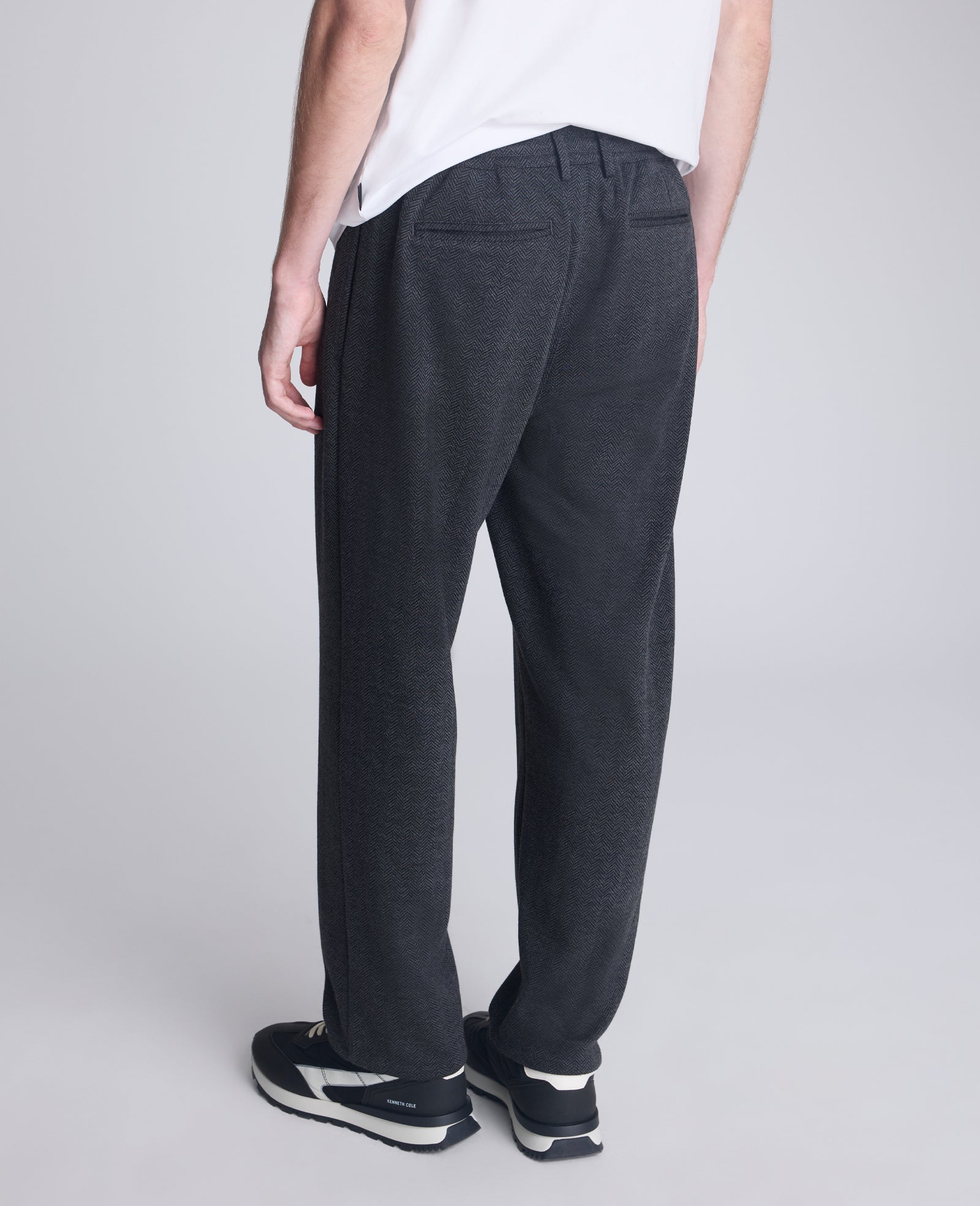 Kenneth Cole Reaction Clothing Relaxed Cropped Slacks pantaloni grigio stretch