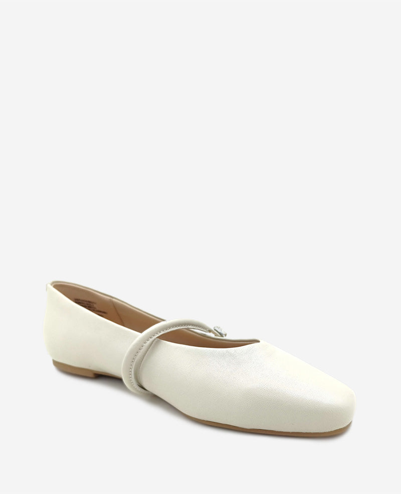 Kenneth Cole Reaction Shoes Magnolia ballerine in pelle ecru