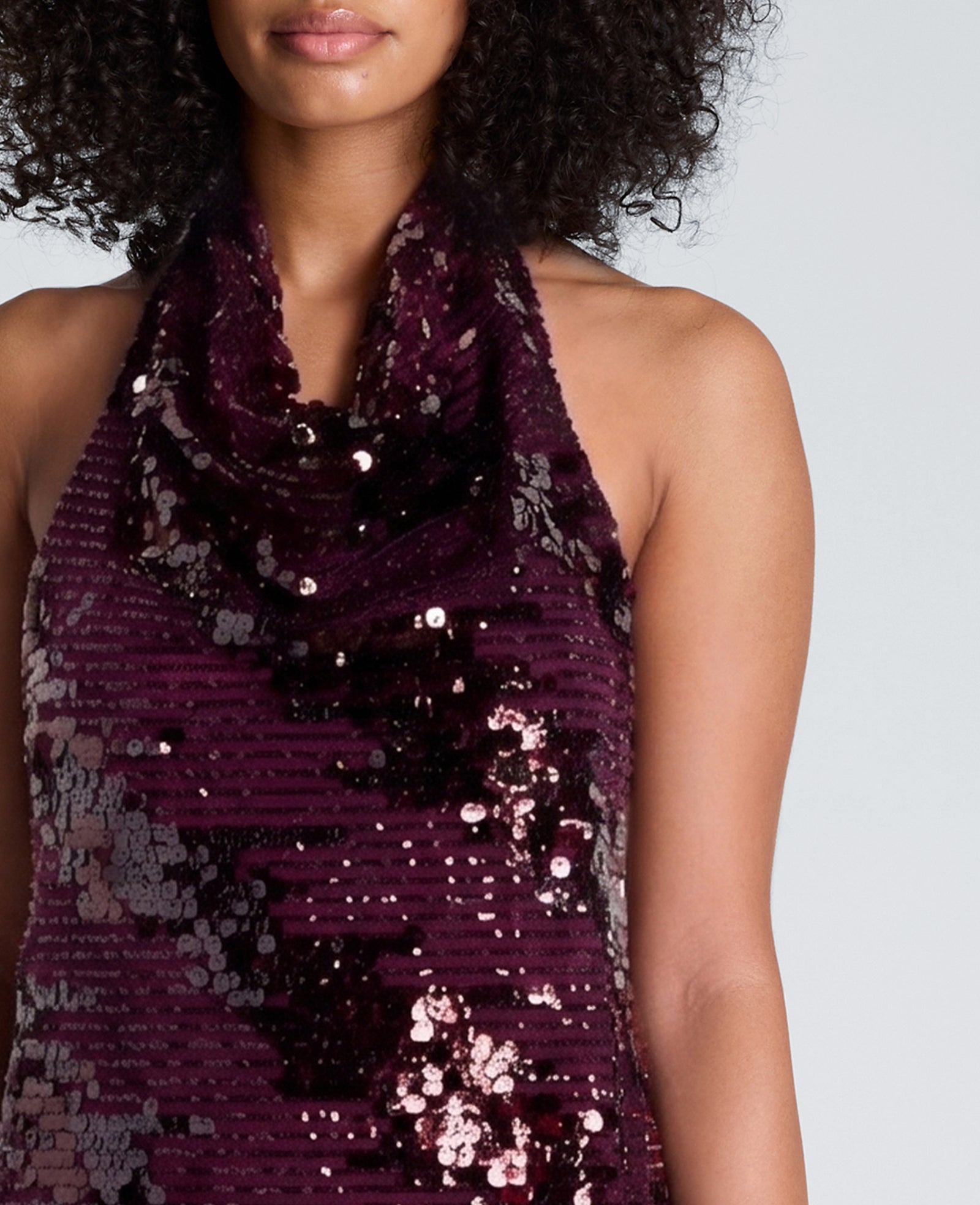 Kenneth Cole Reaction Halter Neck Midi Sequin Dress abito rosso prugna