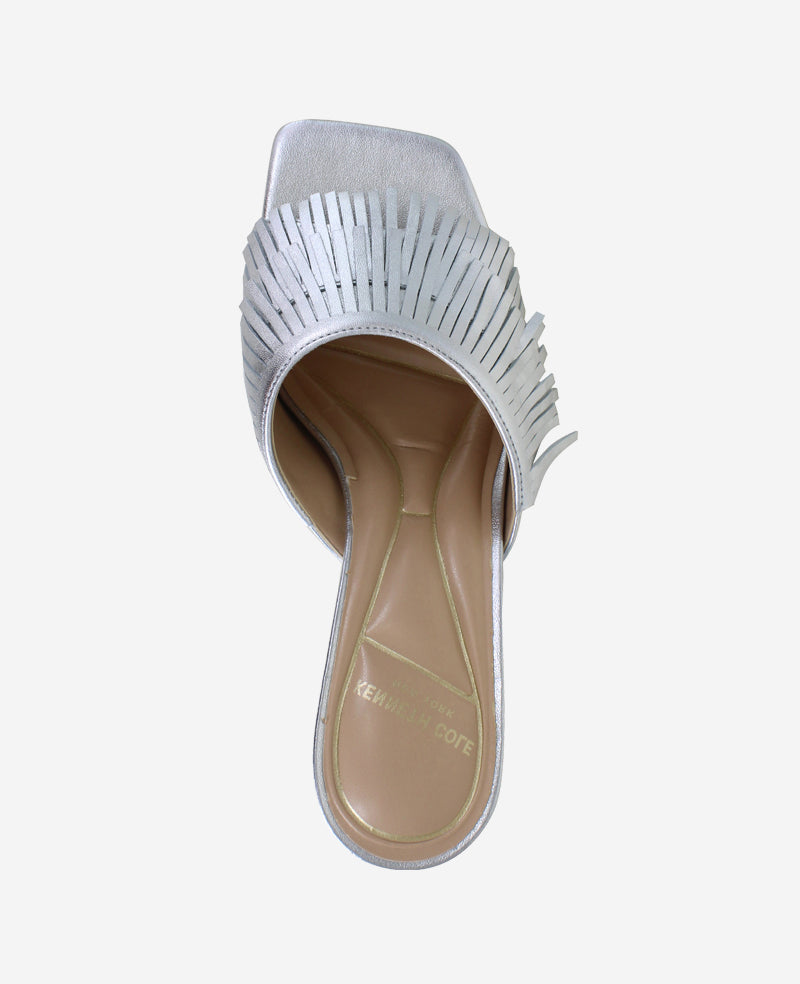 Kenneth Cole Reaction Shoes Darby Metallic Fringe Heel scarpa argento in pelle con tacco svasato