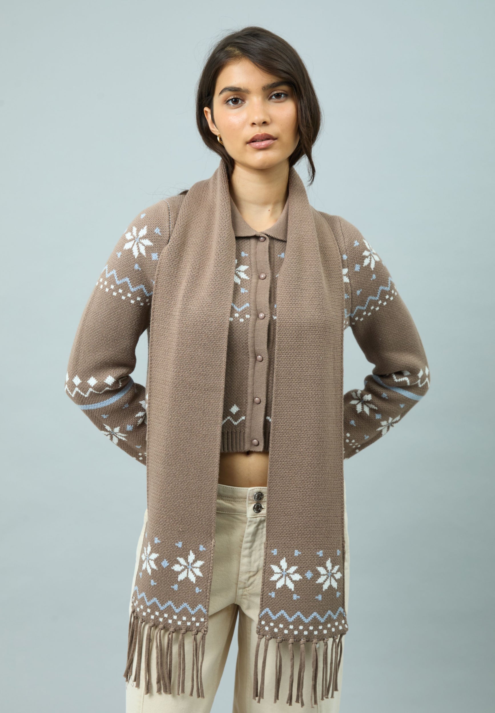 House Of Sunny Women's Knitwear FAIRAISLE TRIPPER cardigan UK 6–18 con sciarpa