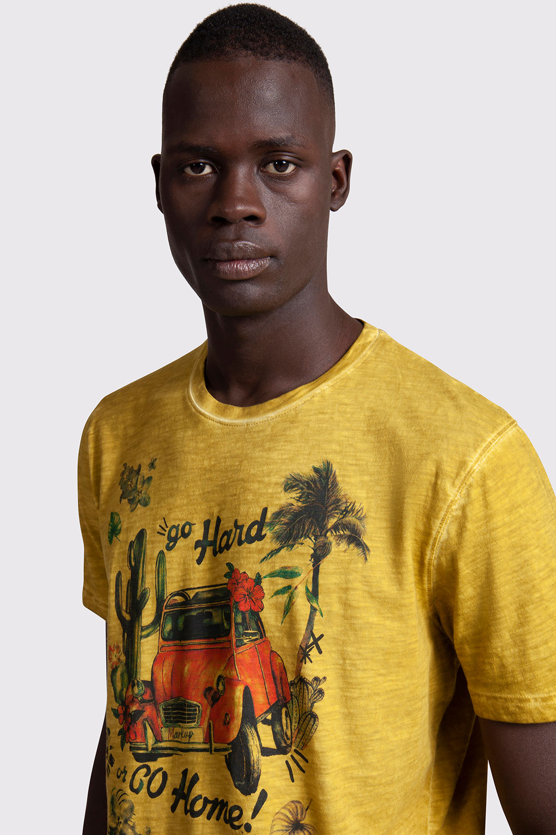 Markup Uomo Felpe & T-shirt T-SHIRT STAMPA GO HARD t-shirt