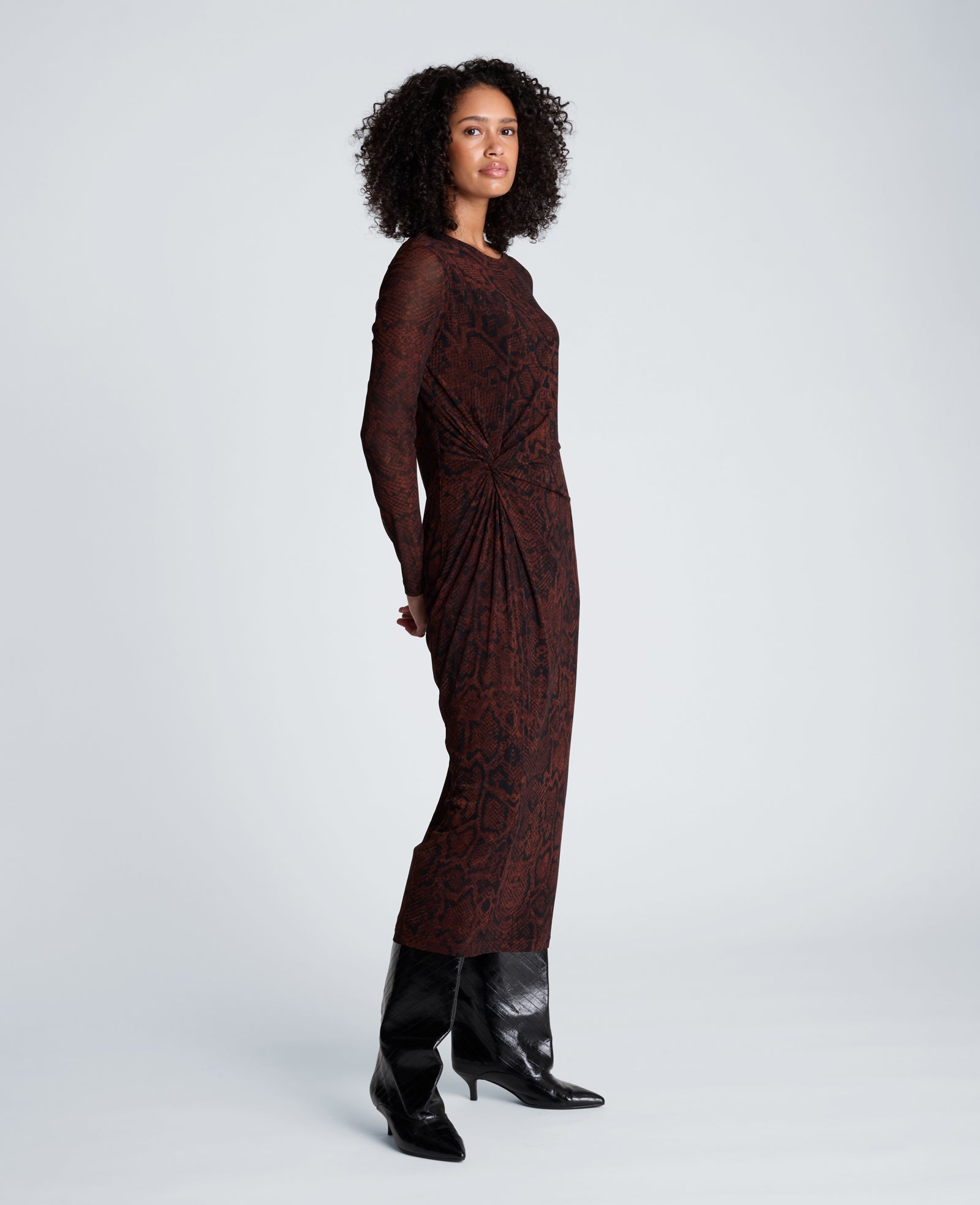Kenneth Cole Reaction Clothing Knot Long Sleeve Midi Dress abito midi marrone stampa serpente