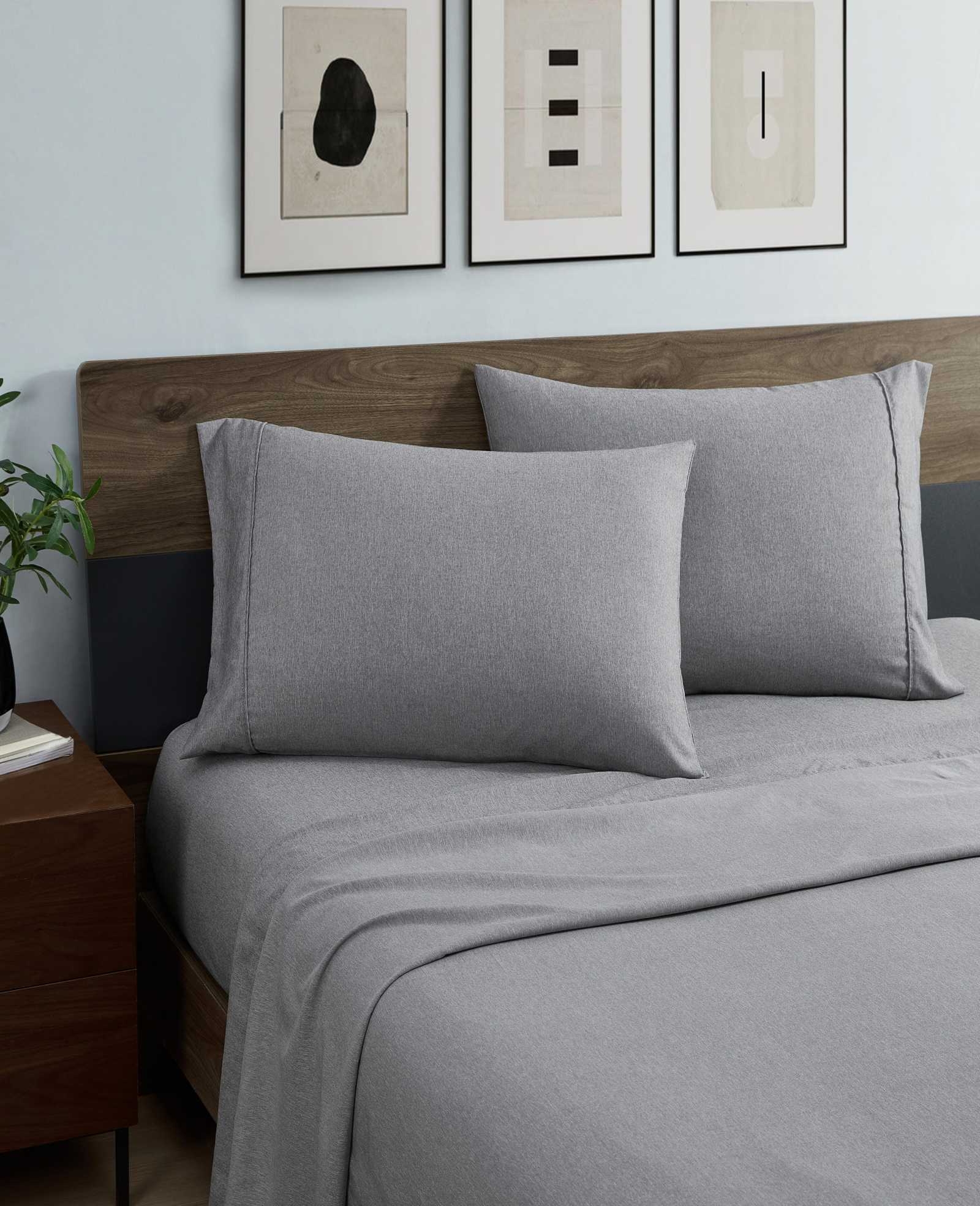 Kenneth Cole Reaction Home & Bedding Solid Cationic Sheet Set lenzuola queen grigie in poliestere