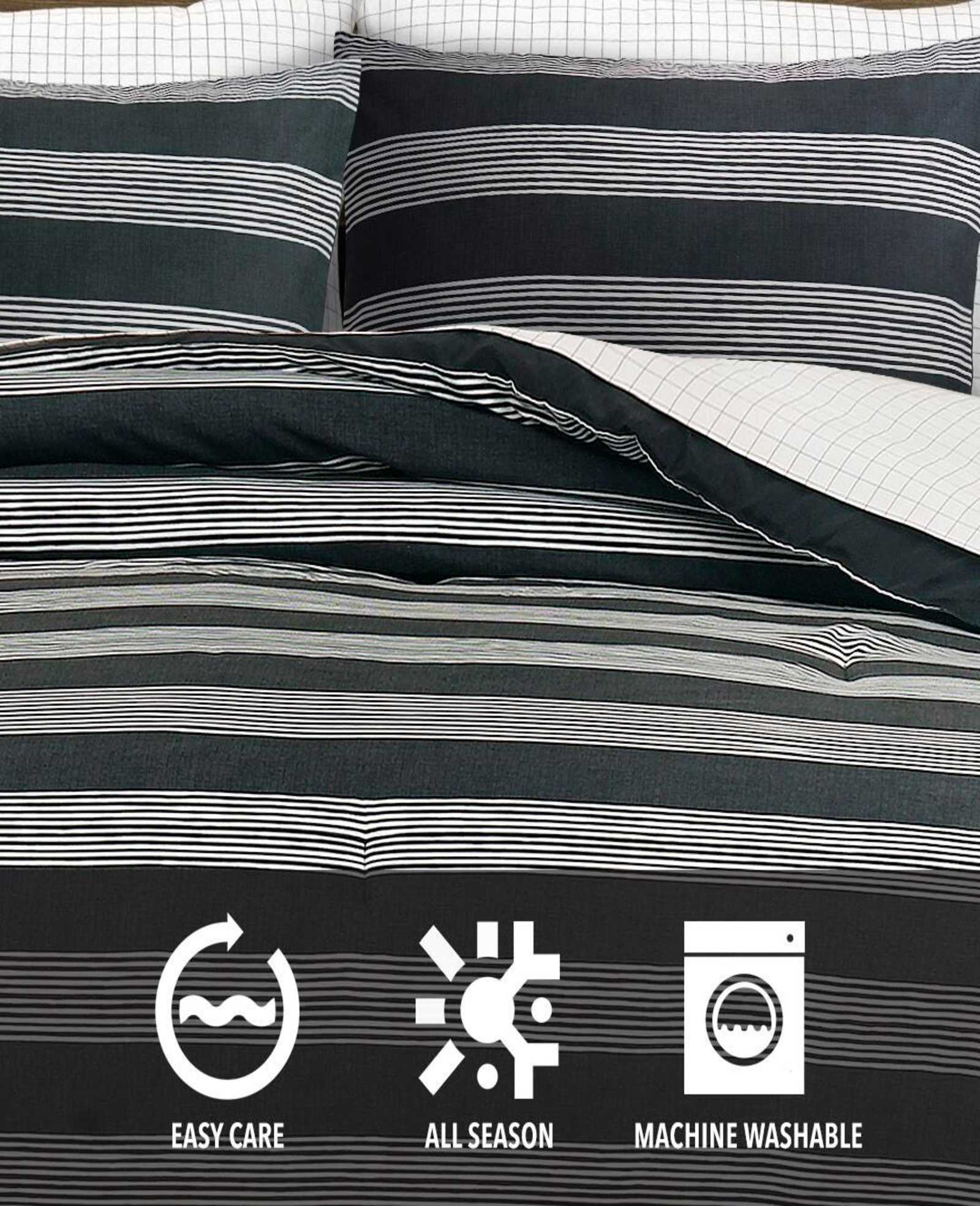 Kenneth Cole Reaction Home & Bedding Banded Stripe Textured Comforter Set copriletto grigio Queen