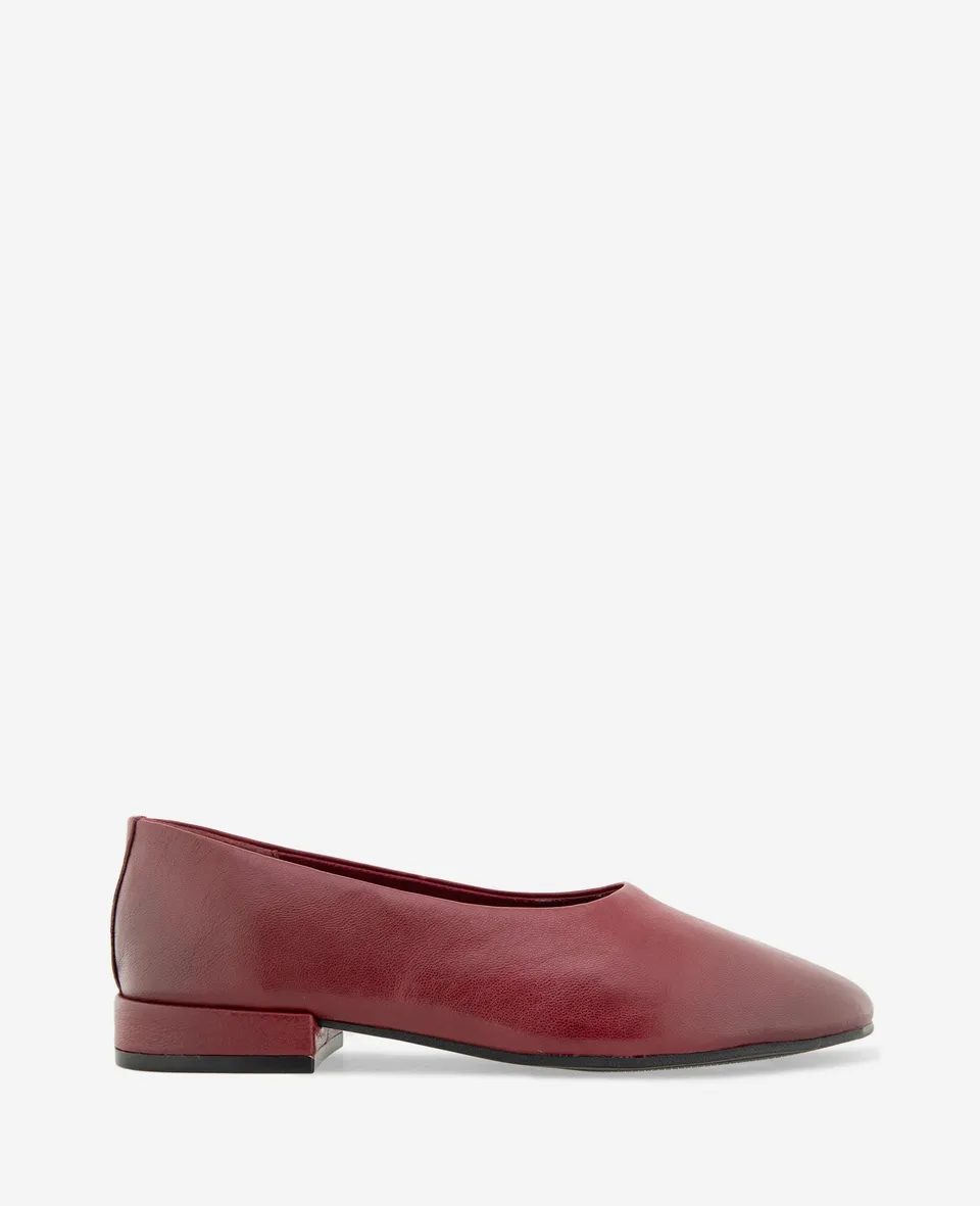 Kenneth Cole Reaction Shoes Garland Leather ballerine in pelle rosso zinfandel, taglia 5-11