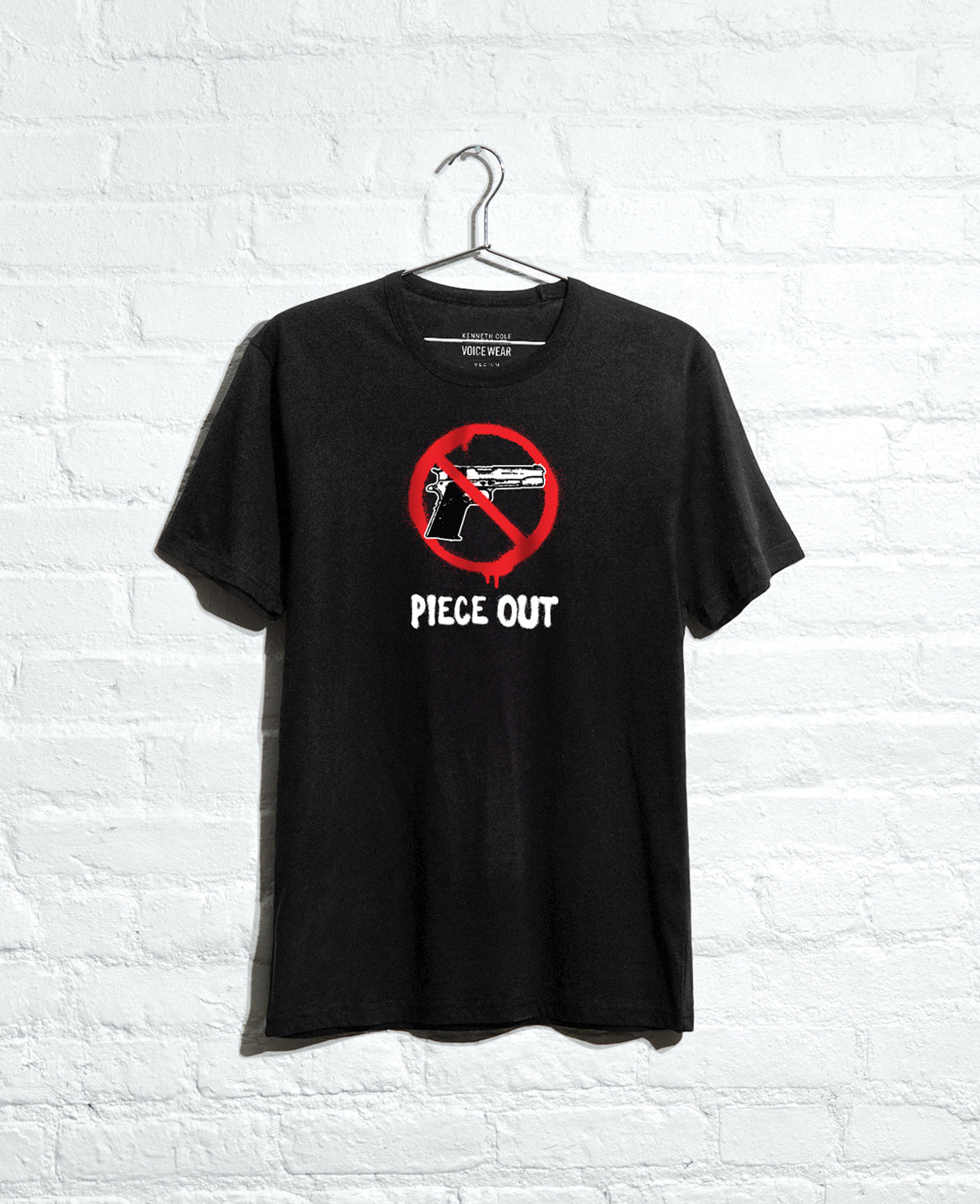 Kenneth Cole Reaction Clothing Site Exclusive! Piece Out T-Shirt maglietta nera unisex