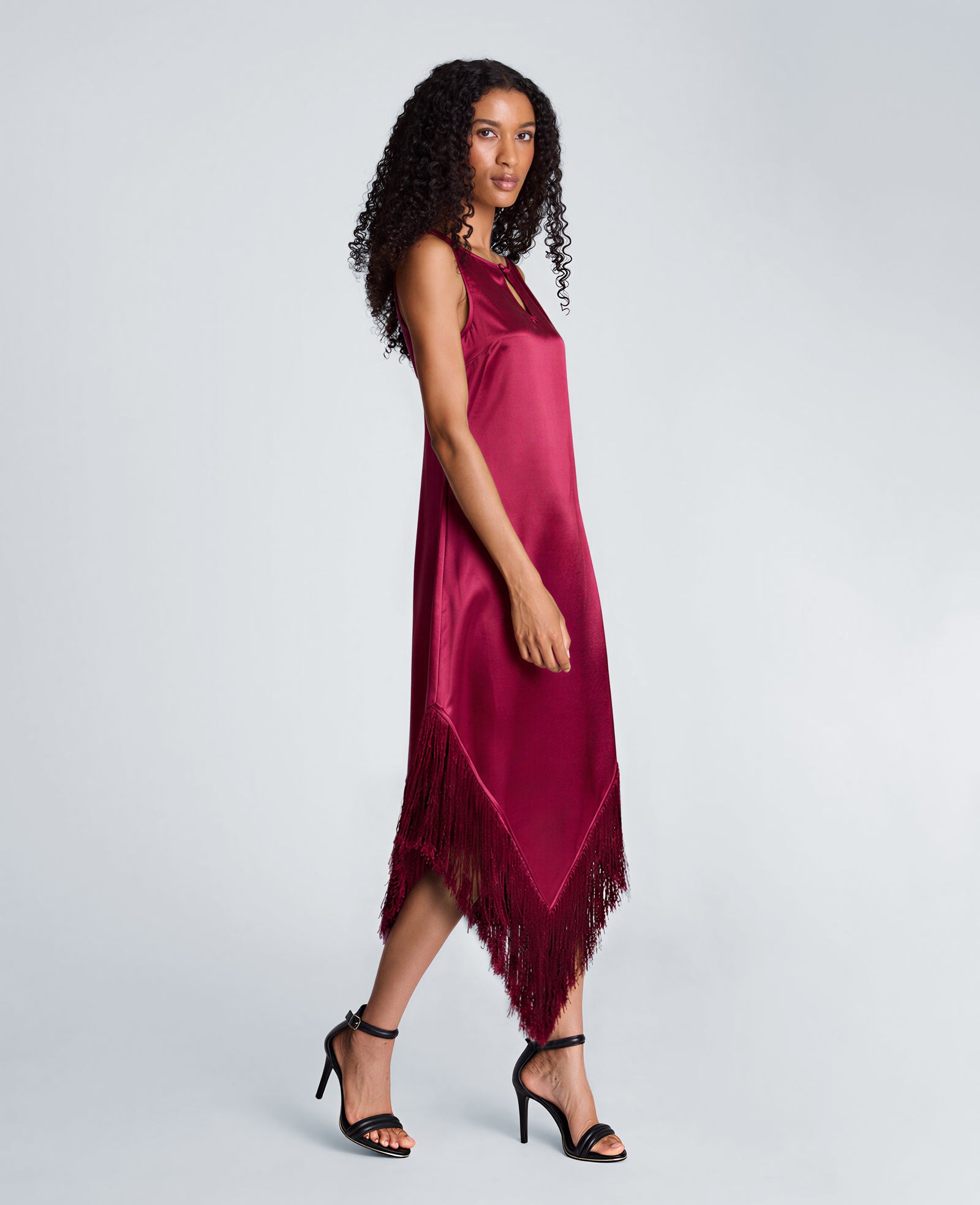 Kenneth Cole Reaction Clothing Fringed Hem Liquid Satin Midi Dress abito midi Red Plum 0 in raso