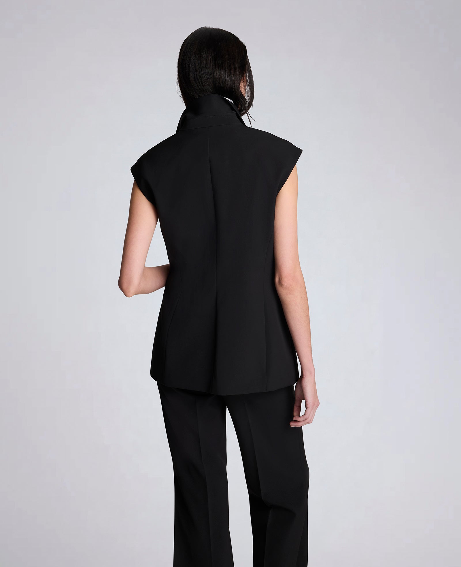 Kenneth Cole Reaction Clothing Luxe Twill Vest With Faux Shirt gilet bianco nero