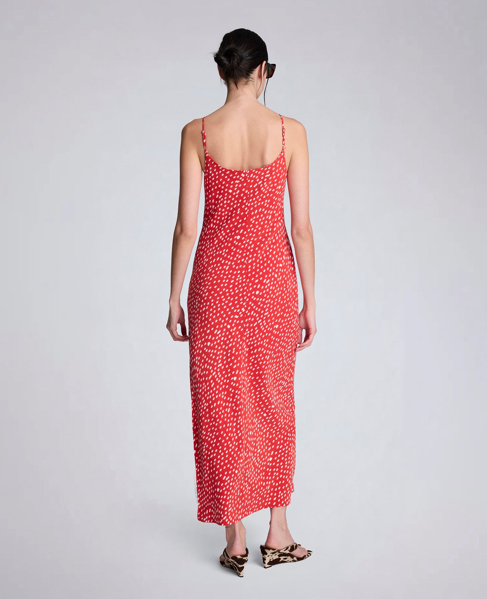 Kenneth Cole Reaction Clothing Polka Dot Satin Cowl Neck Slip Dress abito lungo