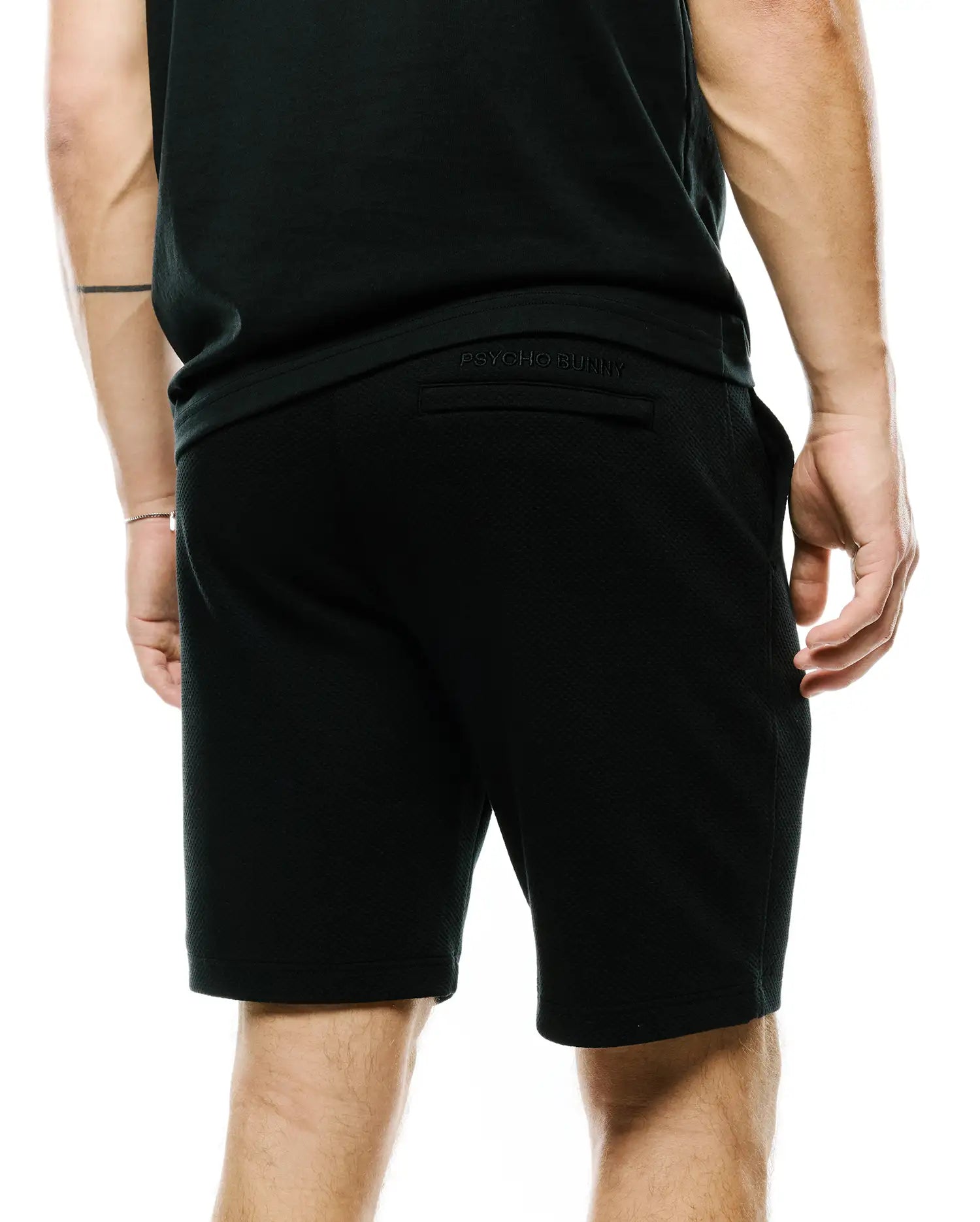 Psycho Bunny Men's Shorts Marc Textured Knit Short 8" MB0900064 Shorts neri elasticizzati