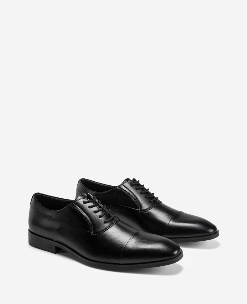 Kenneth Cole Reaction Shoes REACTION Heath Cap Toe Lace Up Oxford scarpe stringate nere