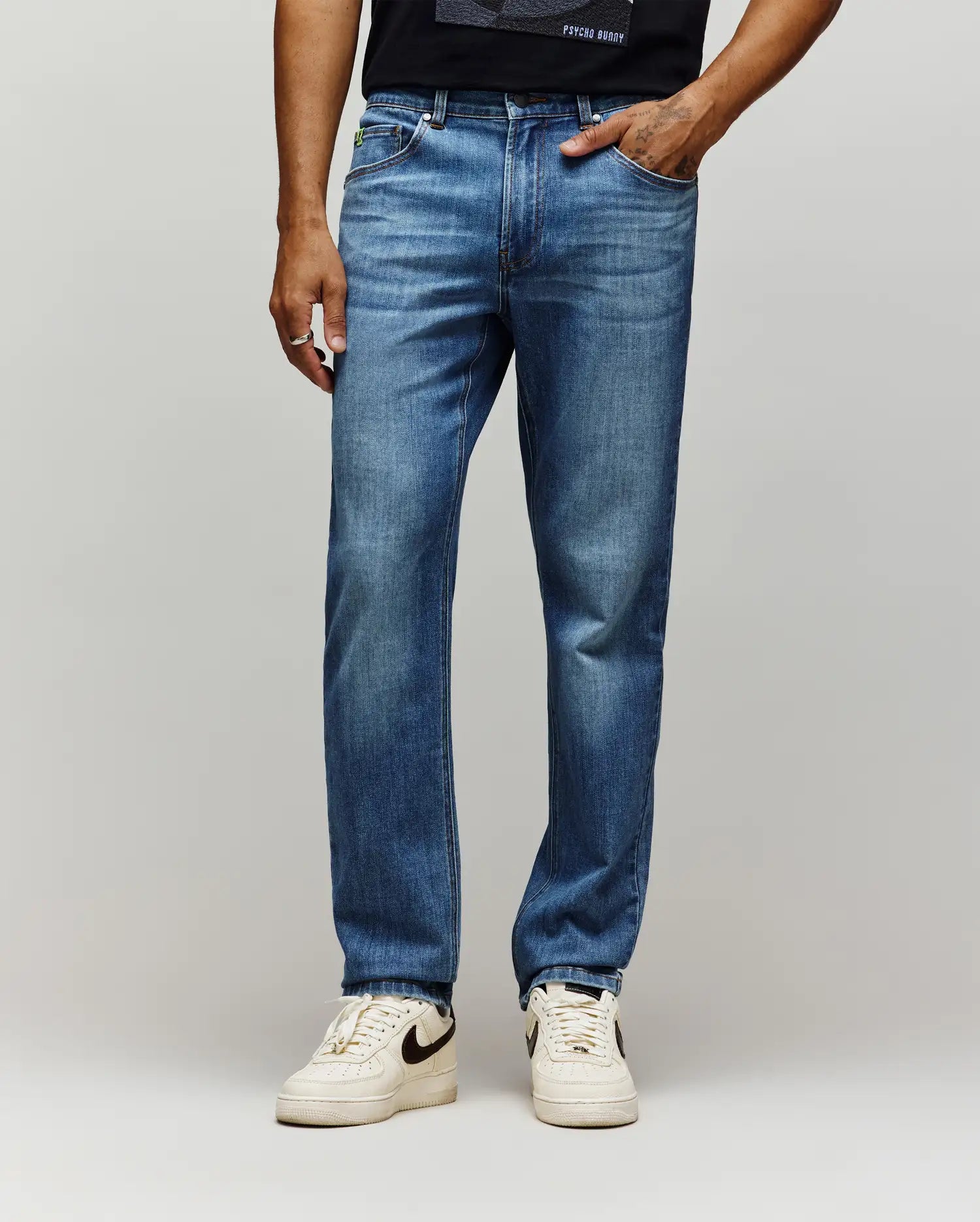 Psycho Bunny Men's Pants MENS EMERSON SLIM FIT DENIM PANT 32 L jeans light wash