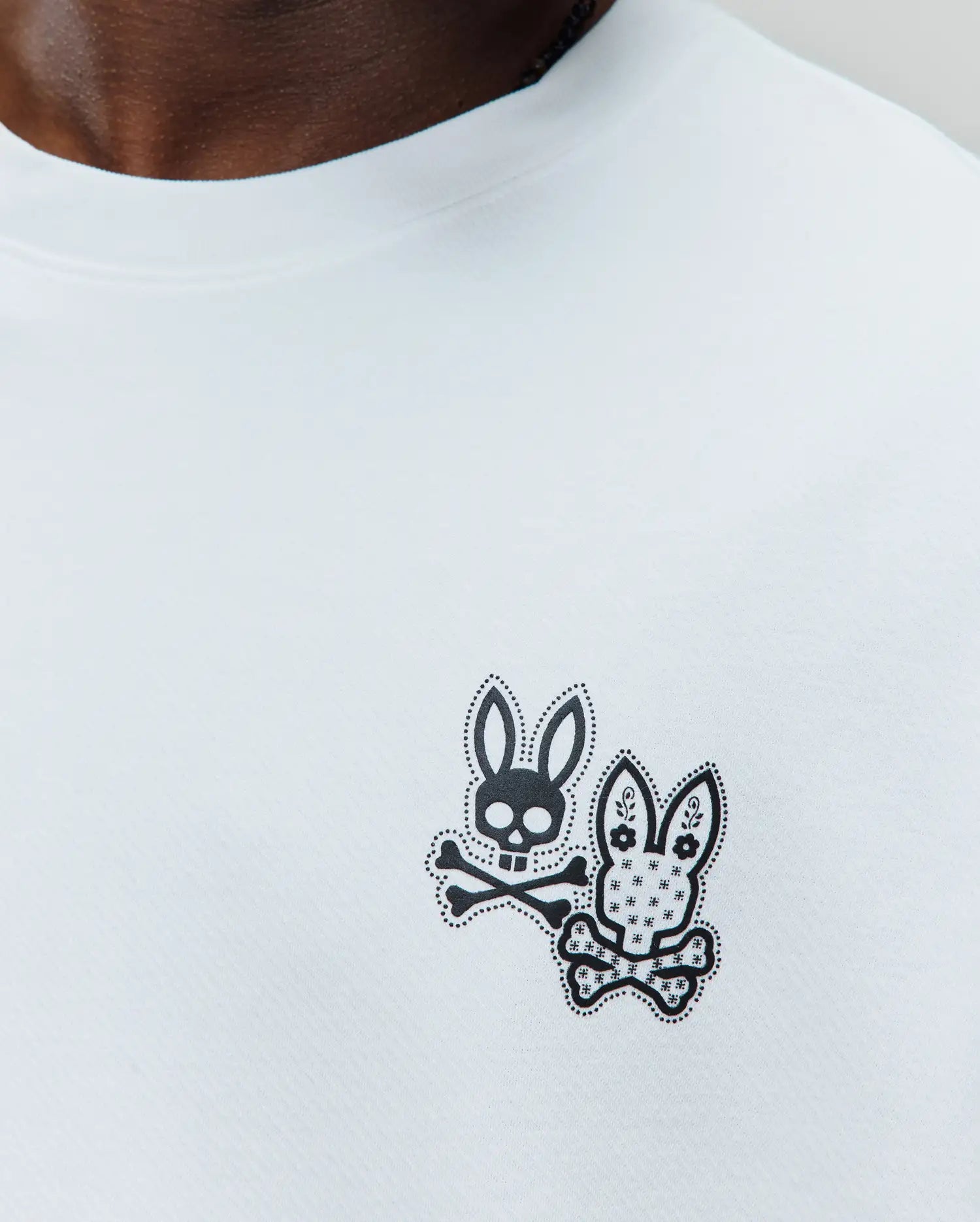 Psycho Bunny Men's Tees Men's Luke Back Graphic Tee MT0200233 t-shirt bianca