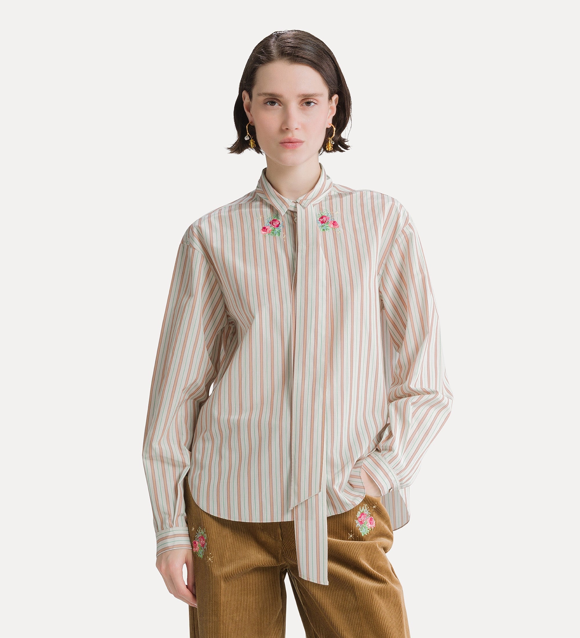 Forte camicie camicia a righe rosa con ricamo floreale