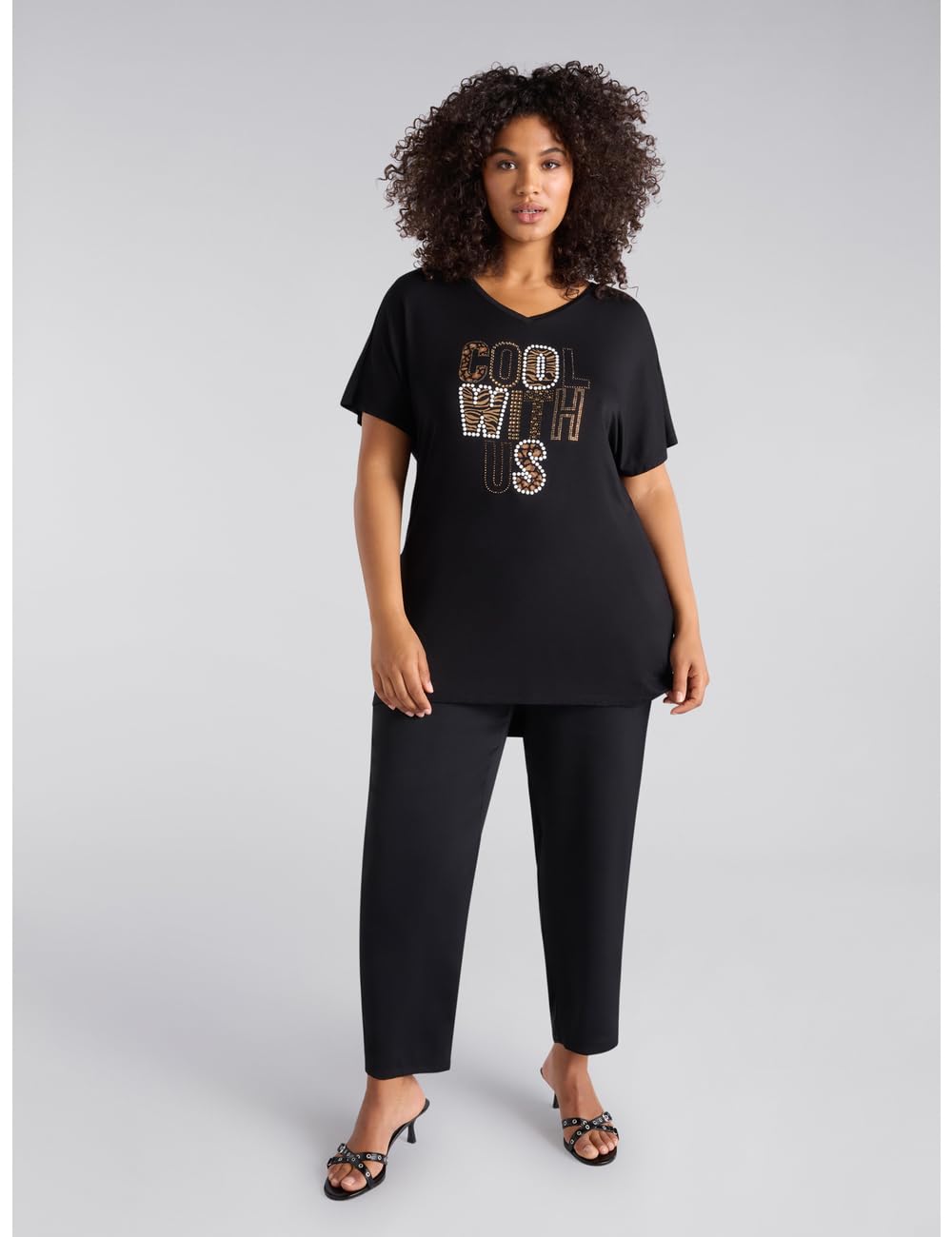 Fiorella Rubino Top e t-shirt Maxi t-Shirt con Scritta, copricostume