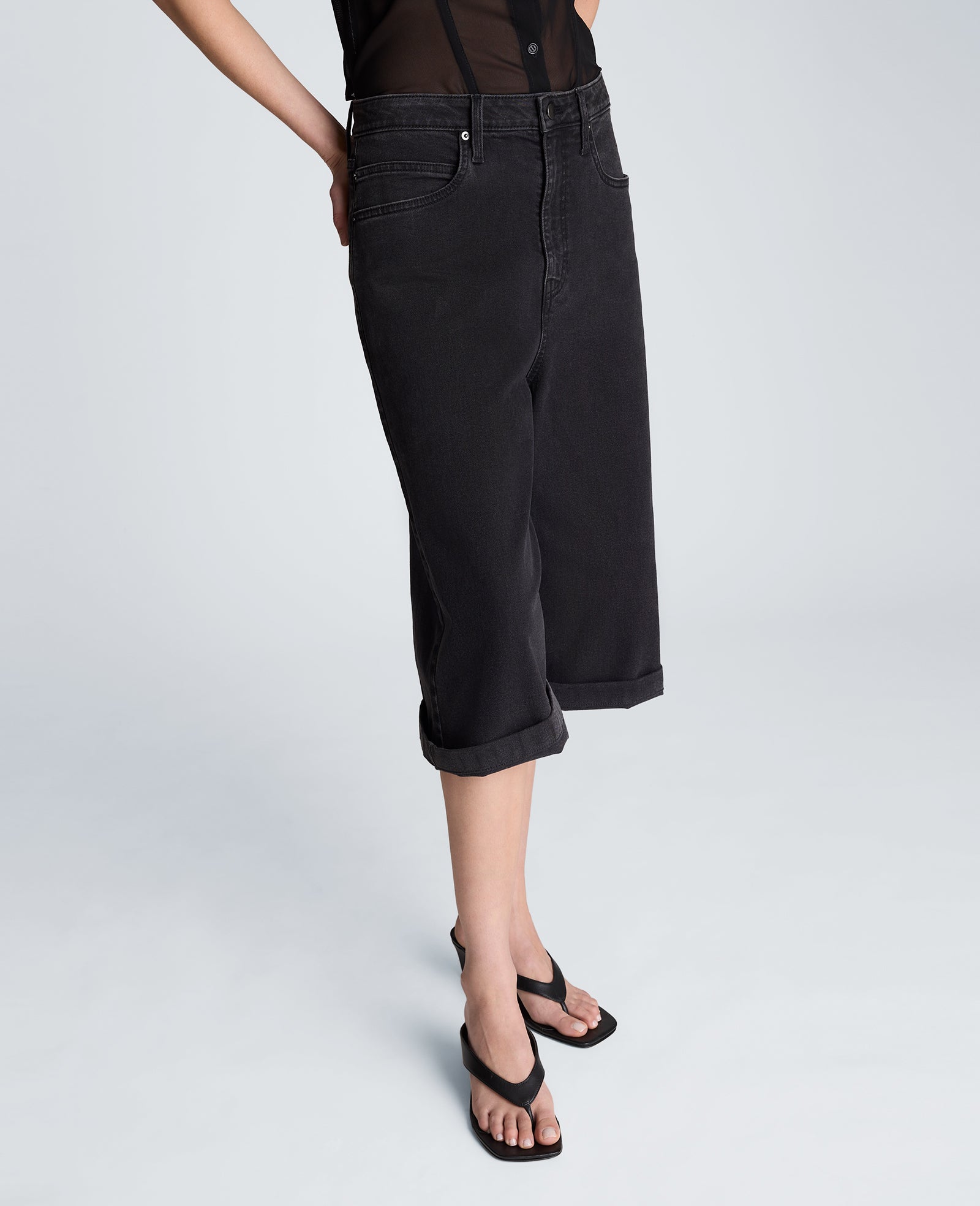 Kenneth Cole Reaction Clothing High Rise Fly Front Culotte Short shorts denim neri
