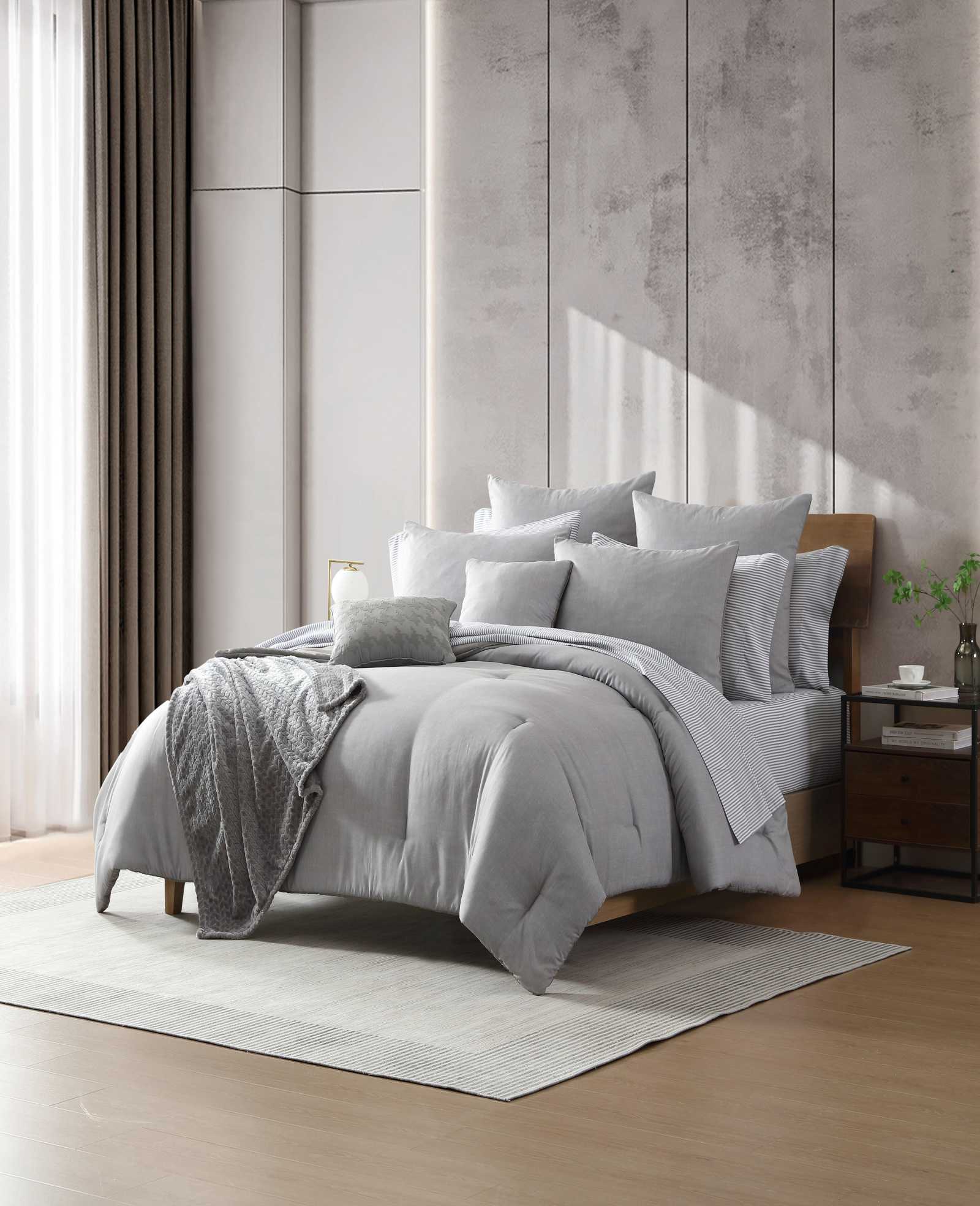 Kenneth Cole Reaction Home & Bedding Abstract Texture Comforter Set set comforter grigio Queen