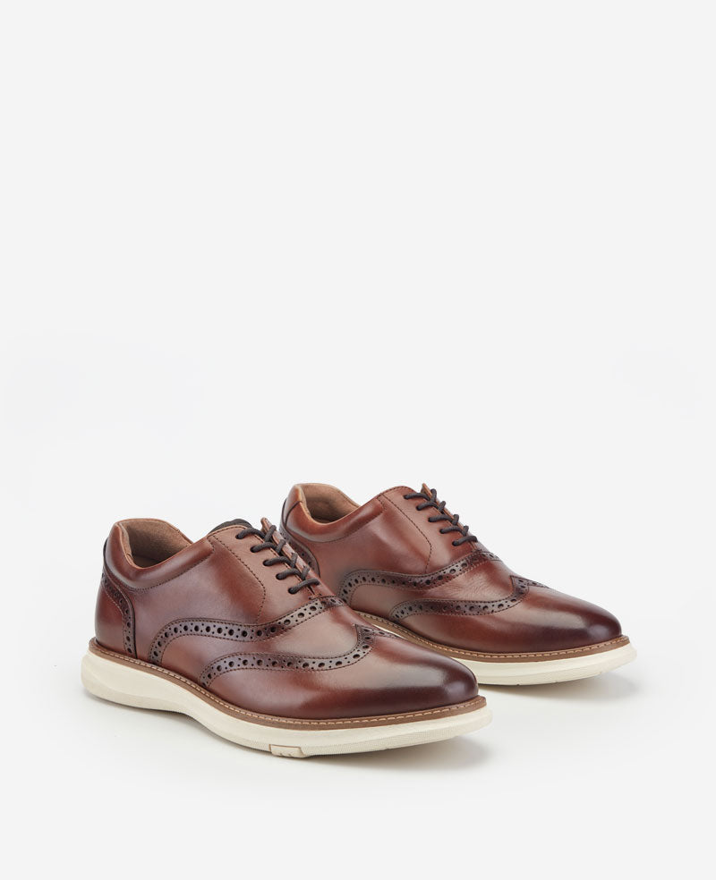 Kenneth Cole Reaction Lendal Wingtip Oxford scarpe stringate cognac in pelle