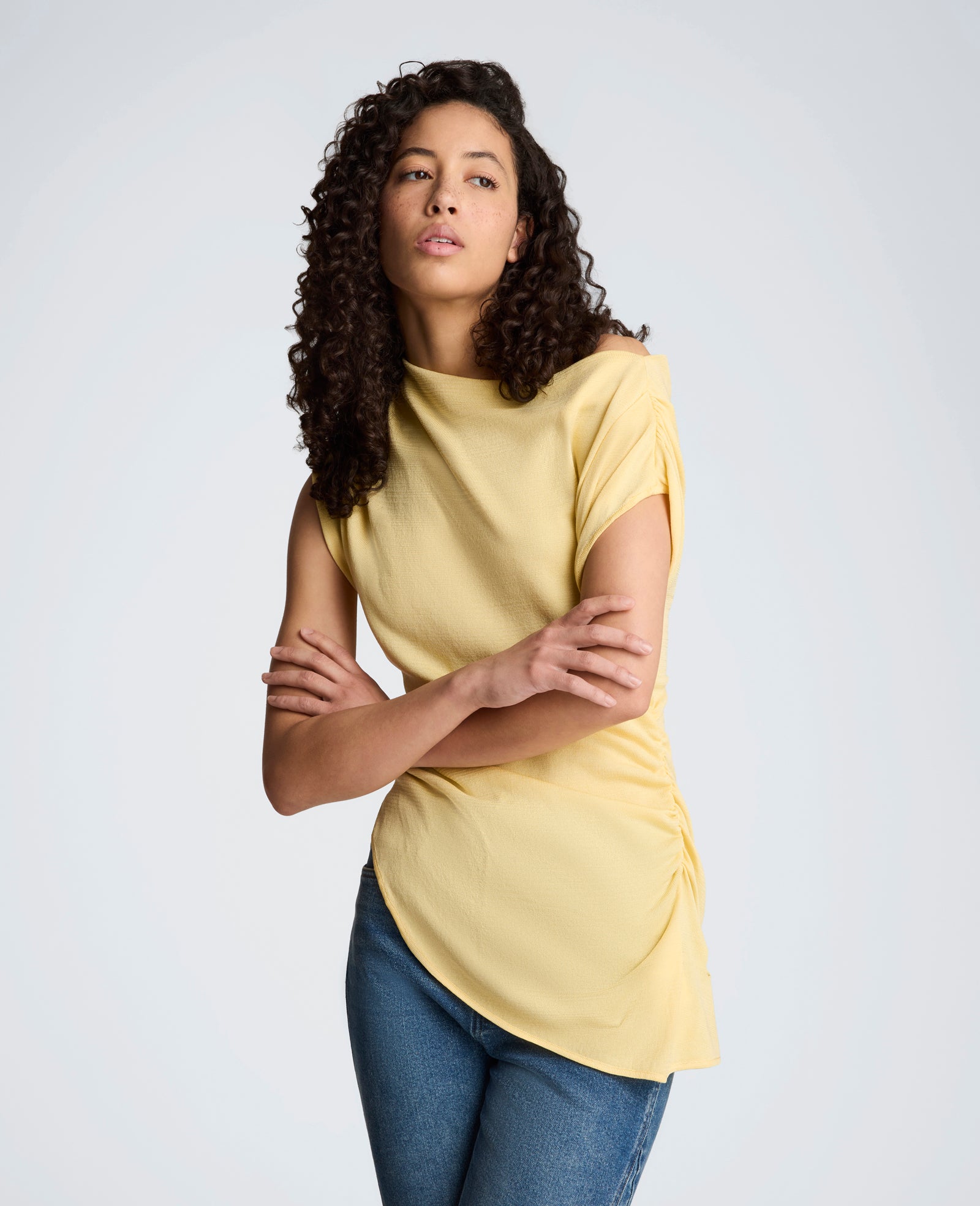 Kenneth Cole Reaction Clothing Asymmetrical Drape Neck Top top donna giallo pastello monospalla