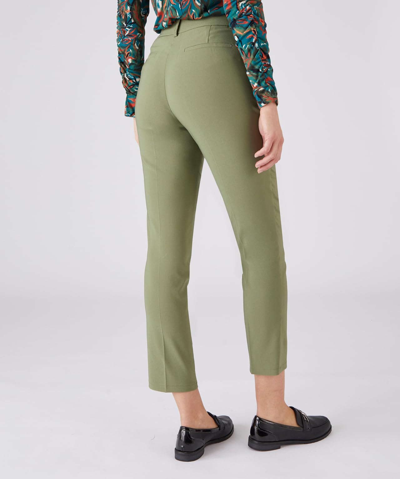Damart Prêt-à-porter pantaloni 7/8 donna aderenti kaki 52 elasticizzati