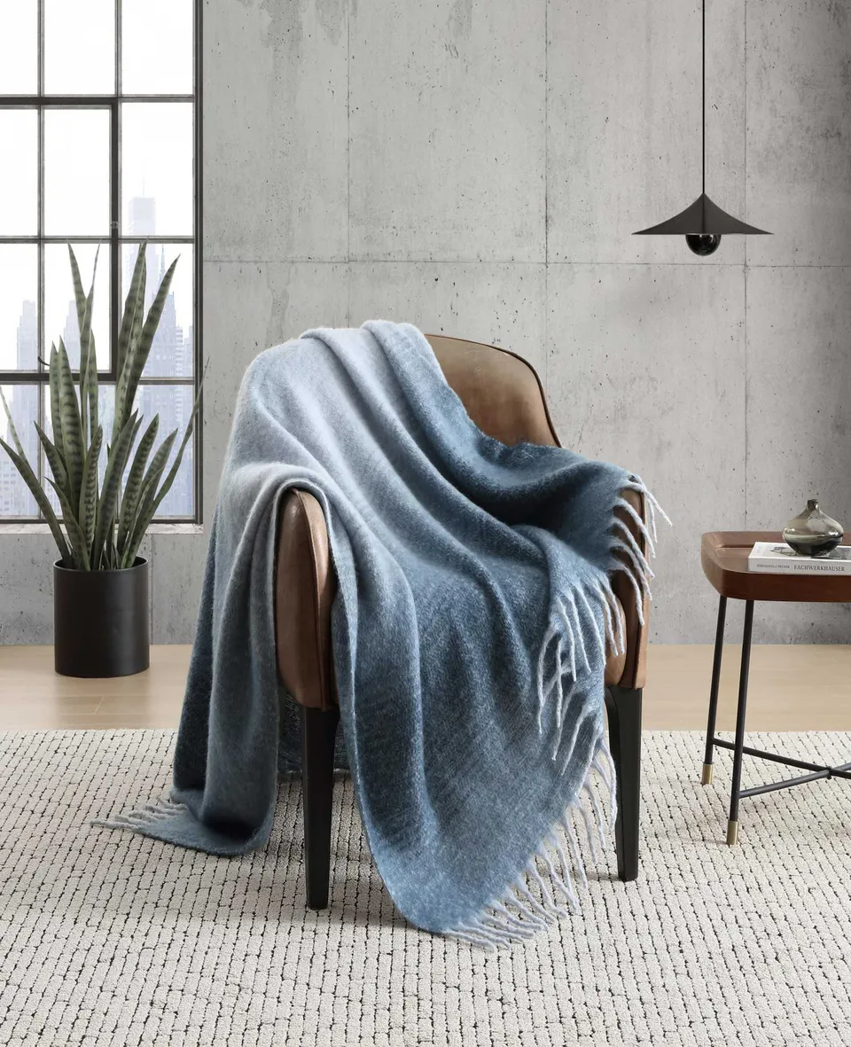 Kenneth Cole Reaction Home & Bedding Urban Ombre coperta blu 50 x 70 poliestere
