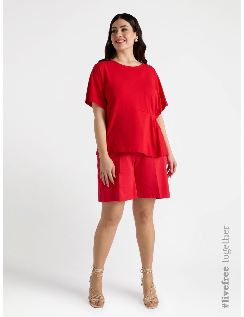 Fiorella Rubino Top e t-shirt T-Shirt con Pieghe Laterali XS Plus nero rosso in cotone