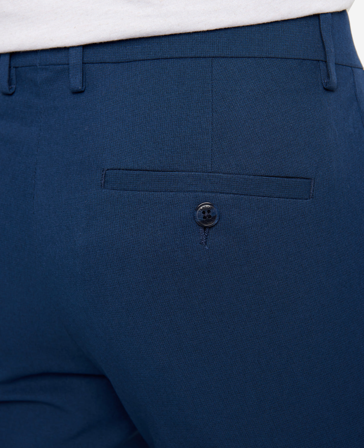 Kenneth Cole Reaction Clothing Modern-Fit Micro Check Stretch Trouser pantaloni blu elasticizzati
