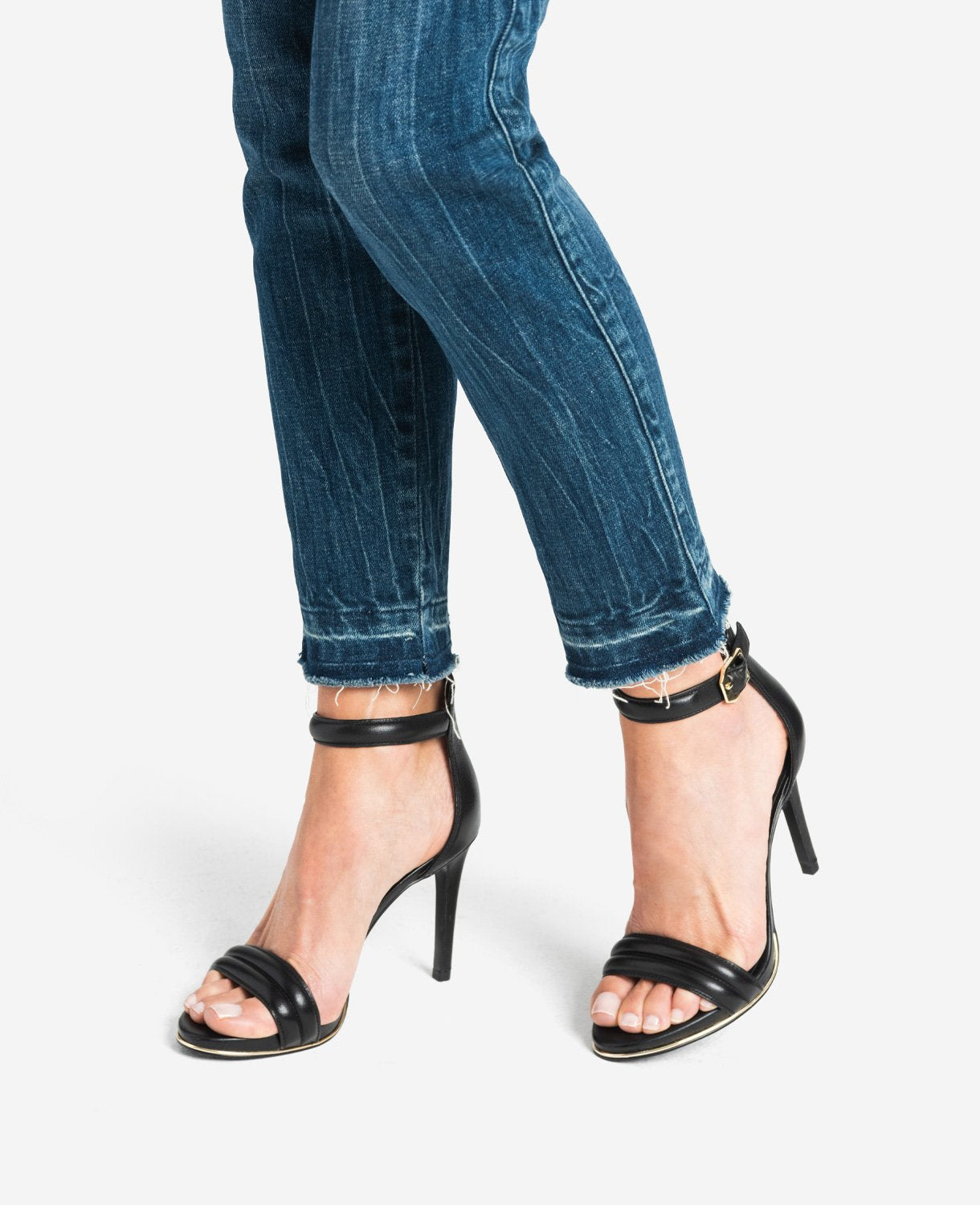 Kenneth Cole Reaction Shoes Brooke Ankle Strap Heeled Sandal sandalo nero in pelle con tacco stiletto