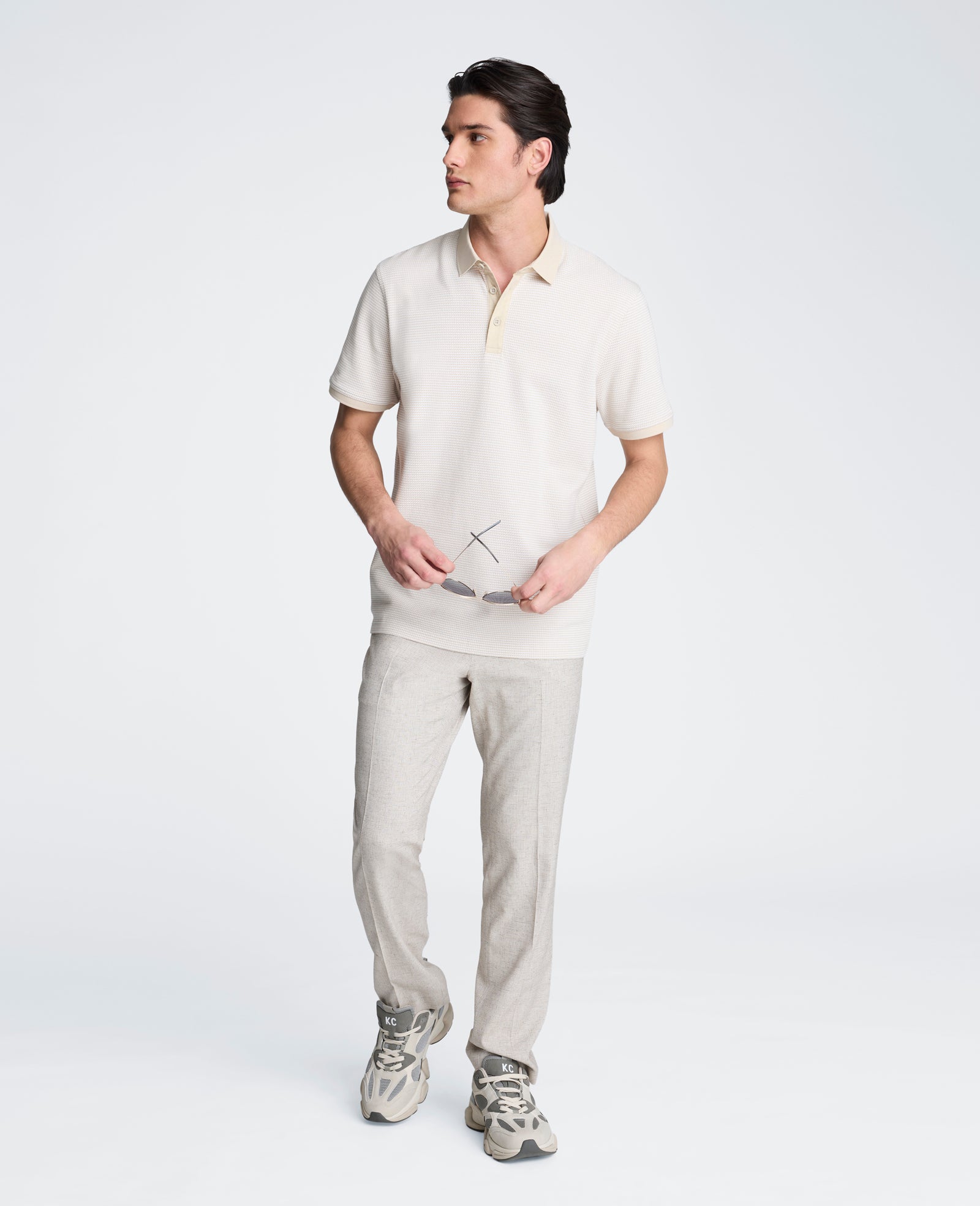 Kenneth Cole Reaction Clothing Contrast Placket Button Polo polo uomo bianca beige