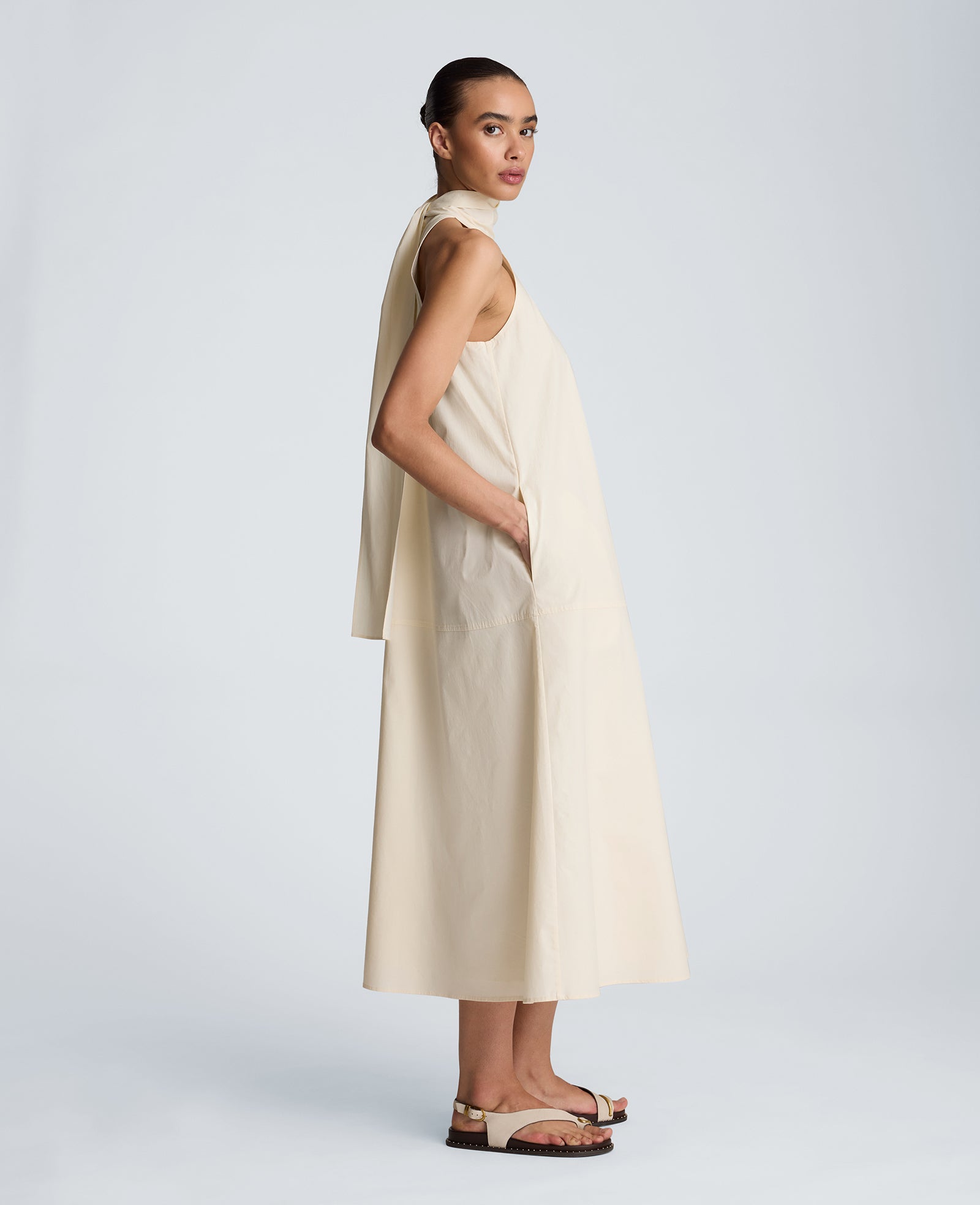 Kenneth Cole Reaction Clothing Tie Back Halter Midi Dress abito midi Oyster con scollo all’americana e tasche