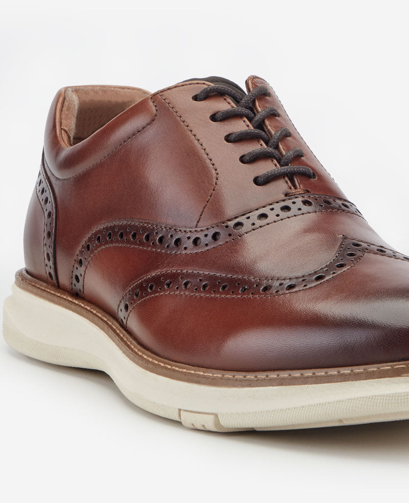 Kenneth Cole Reaction Lendal Wingtip Oxford scarpe stringate cognac in pelle