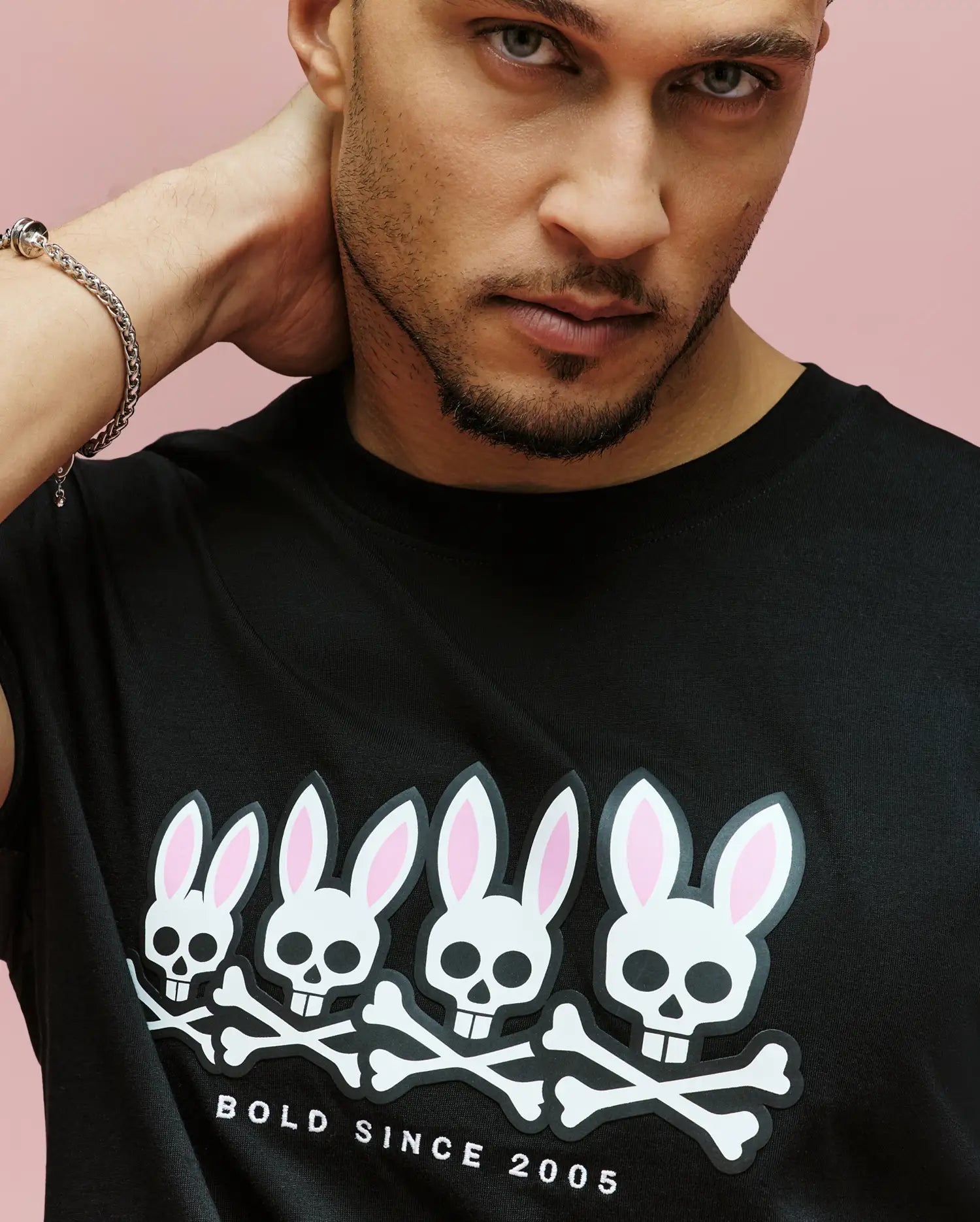Psycho Bunny Men's Tees Archive Gradient Bunny Graphic Tee t-shirt nera cotone Pima