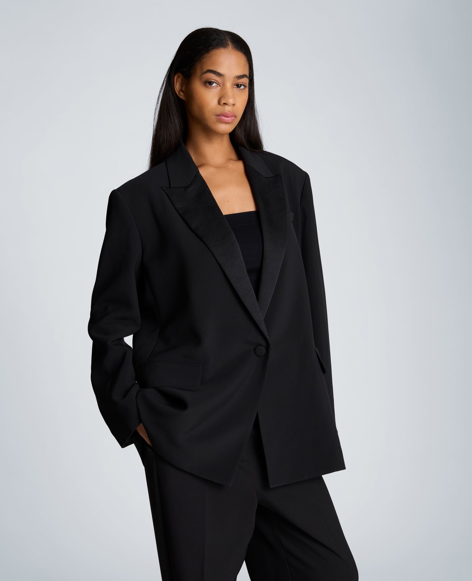 Kenneth Cole Reaction Clothing Boyfriend Jacket with Contrast Lapel giacca nera