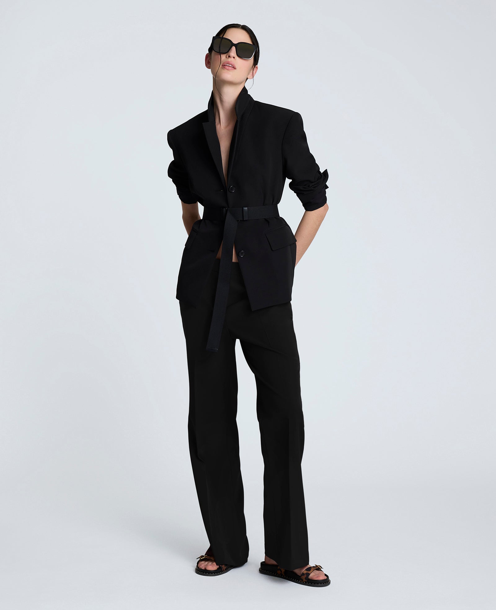 Kenneth Cole Reaction Clothing Luxe Twill Flare Leg Pant pantaloni neri